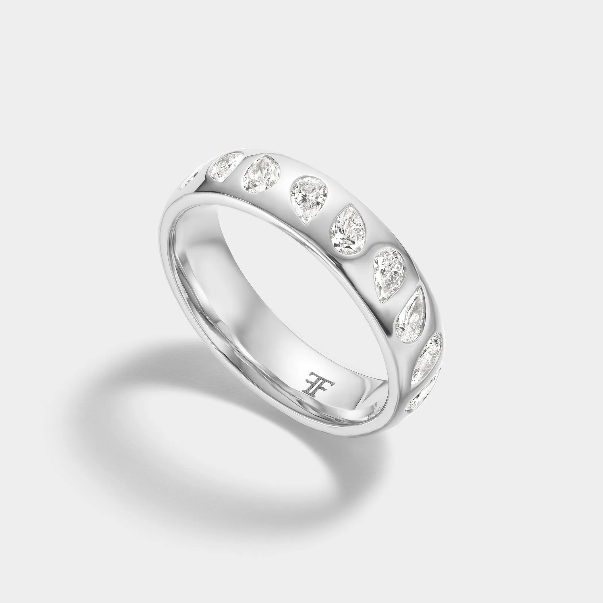 Pear Cigar Band sold by Fiametta