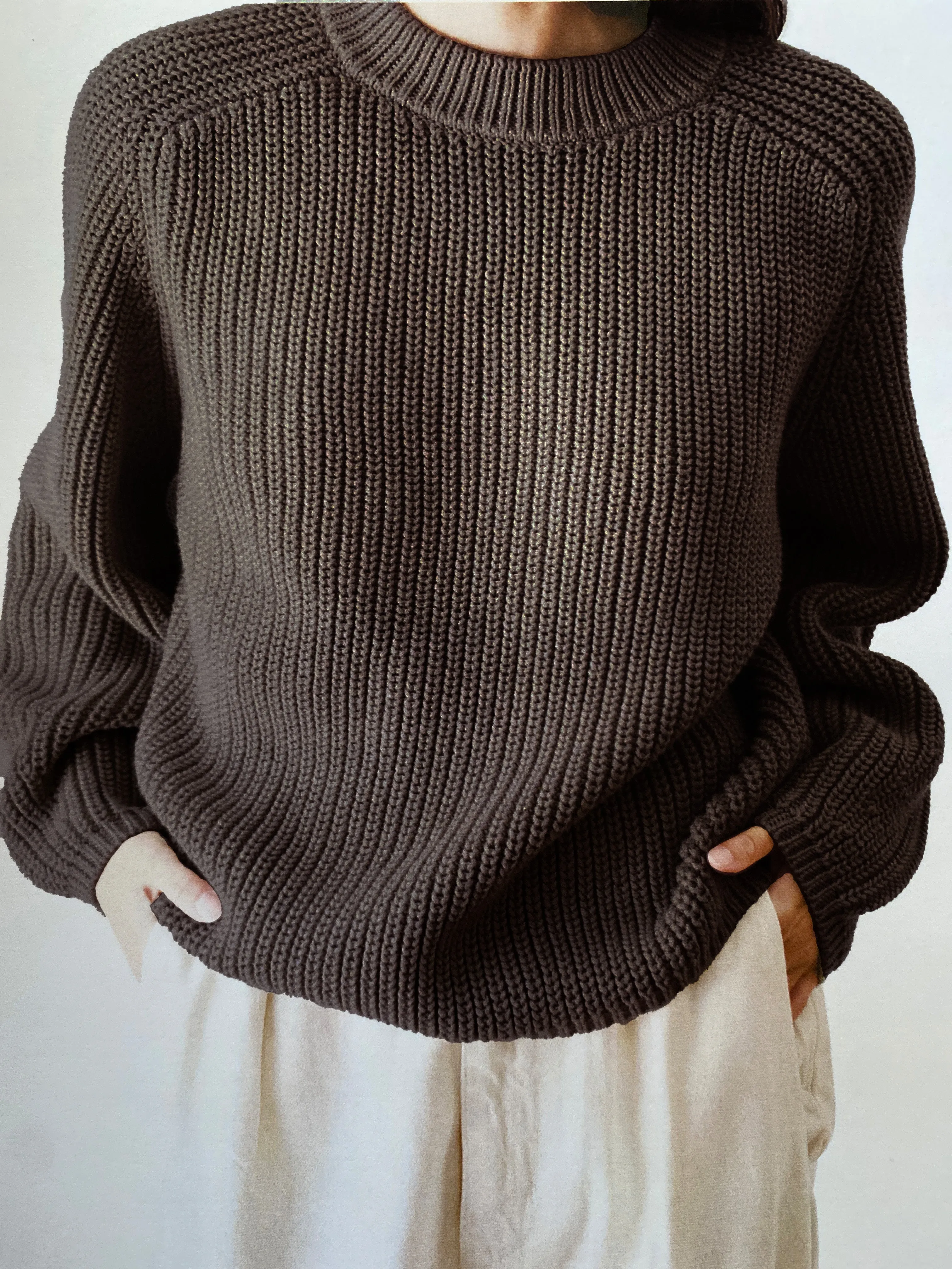 Elia Crew, Organic Cotton, Chocolate sold by Ozma product image thumbnail 2