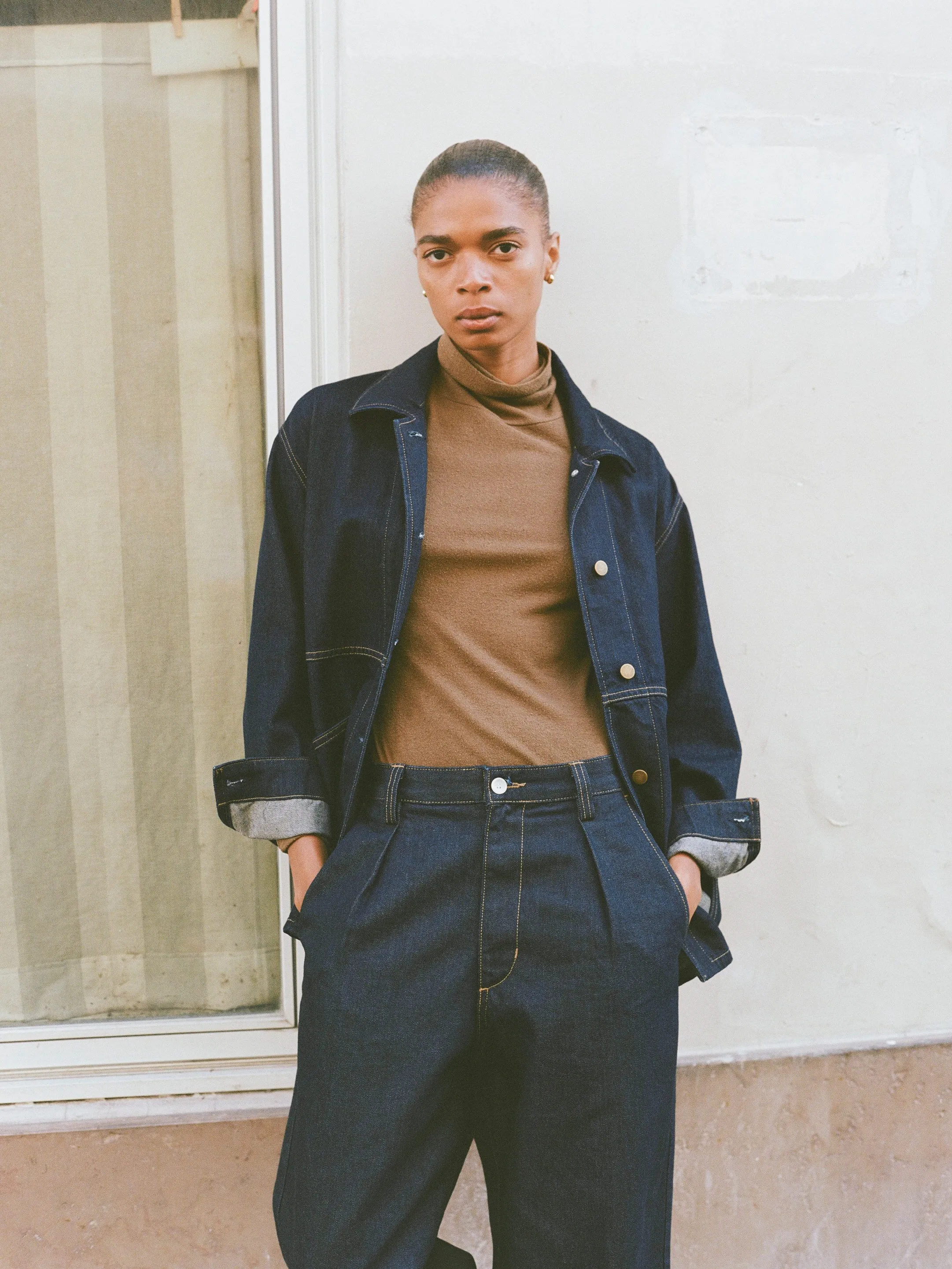 Marianne Turtleneck, Regen Silk Noil Jersey, Coffee sold by Ozma product image thumbnail 3