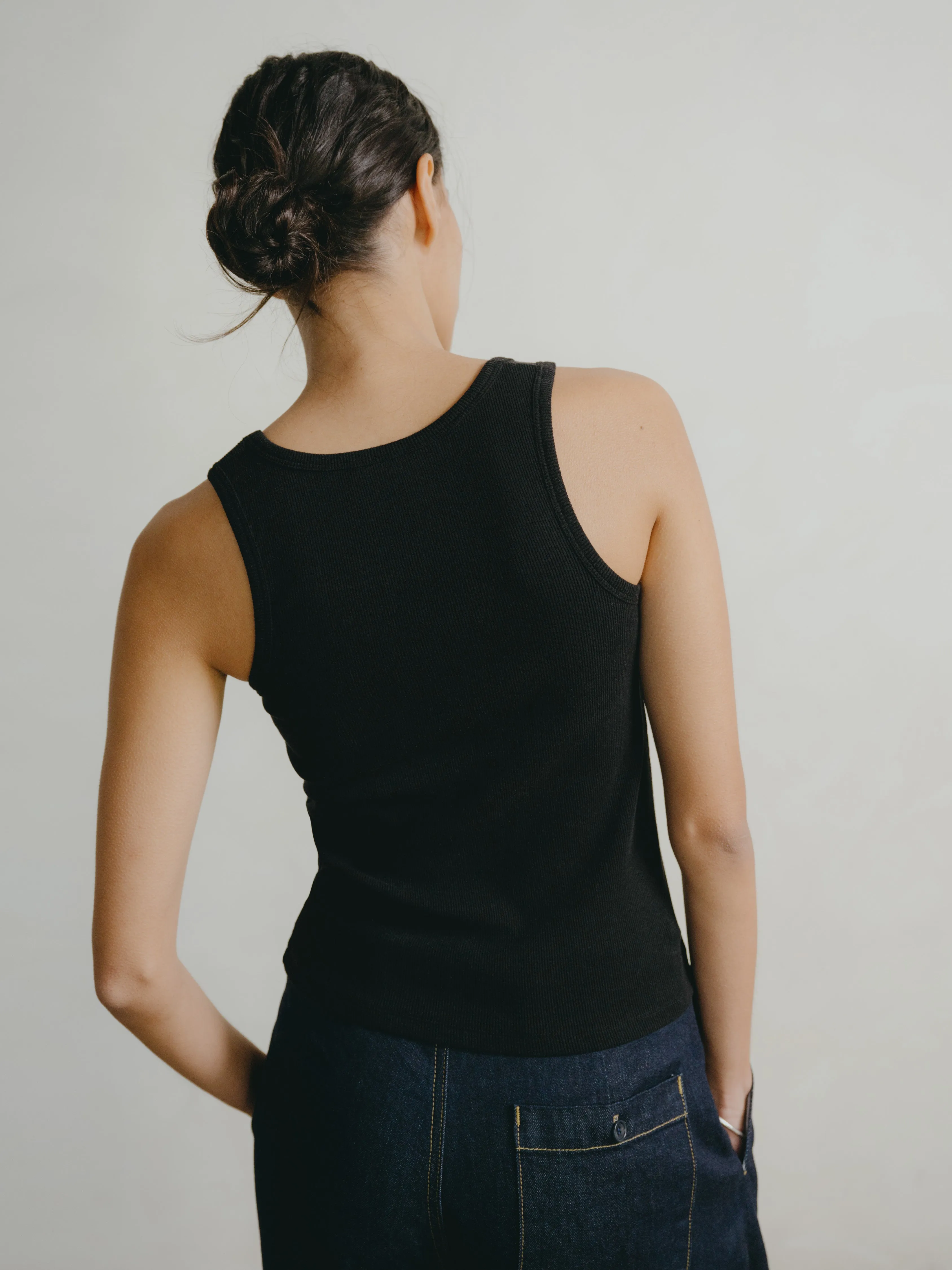Classic Tank, Ribbed Silk Noil Jersey, Black sold by Ozma product image thumbnail 4