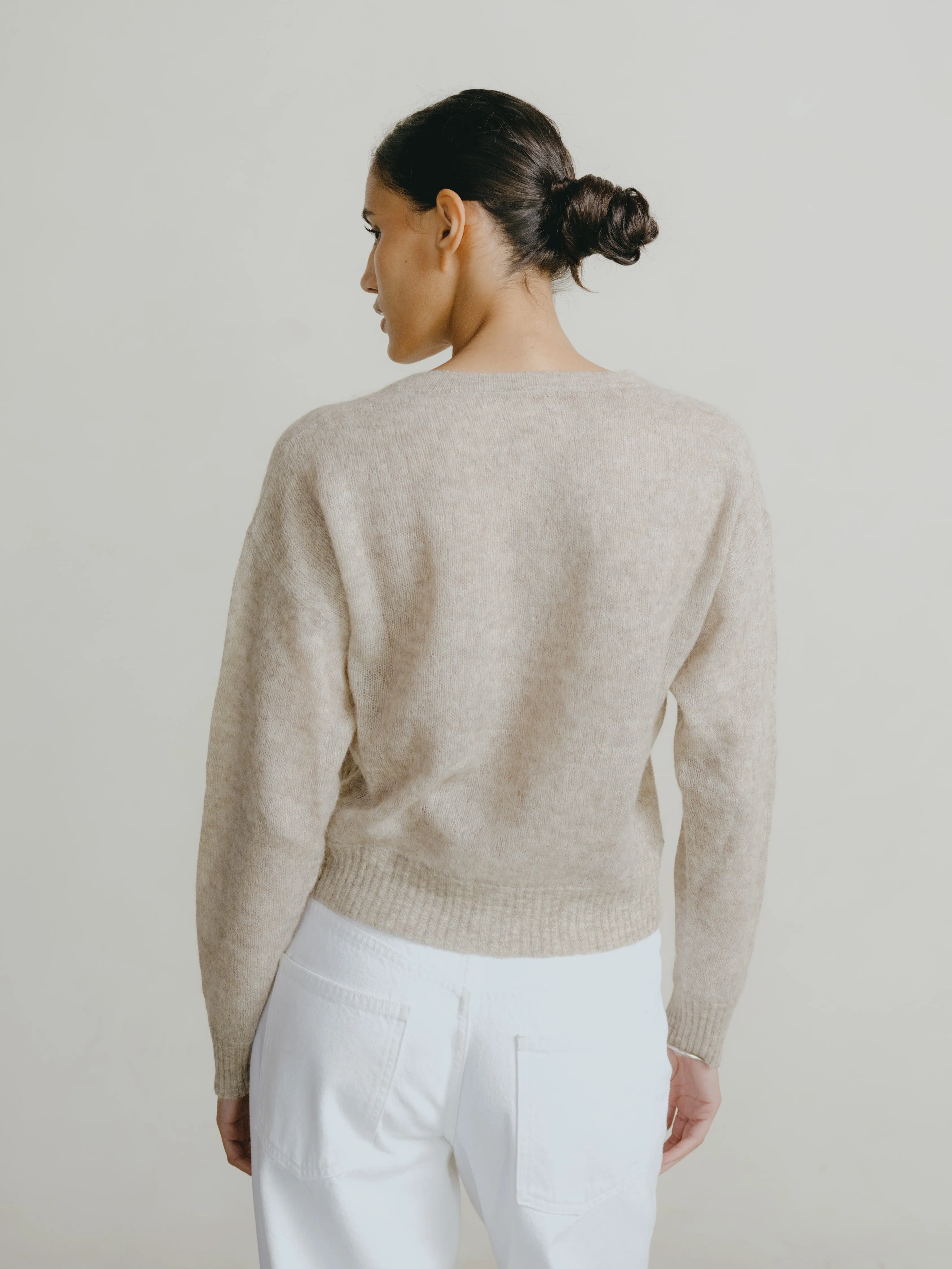 Perla Cardi, Sheer Alpaca Blend, Oatmeal sold by Ozma product image thumbnail 5