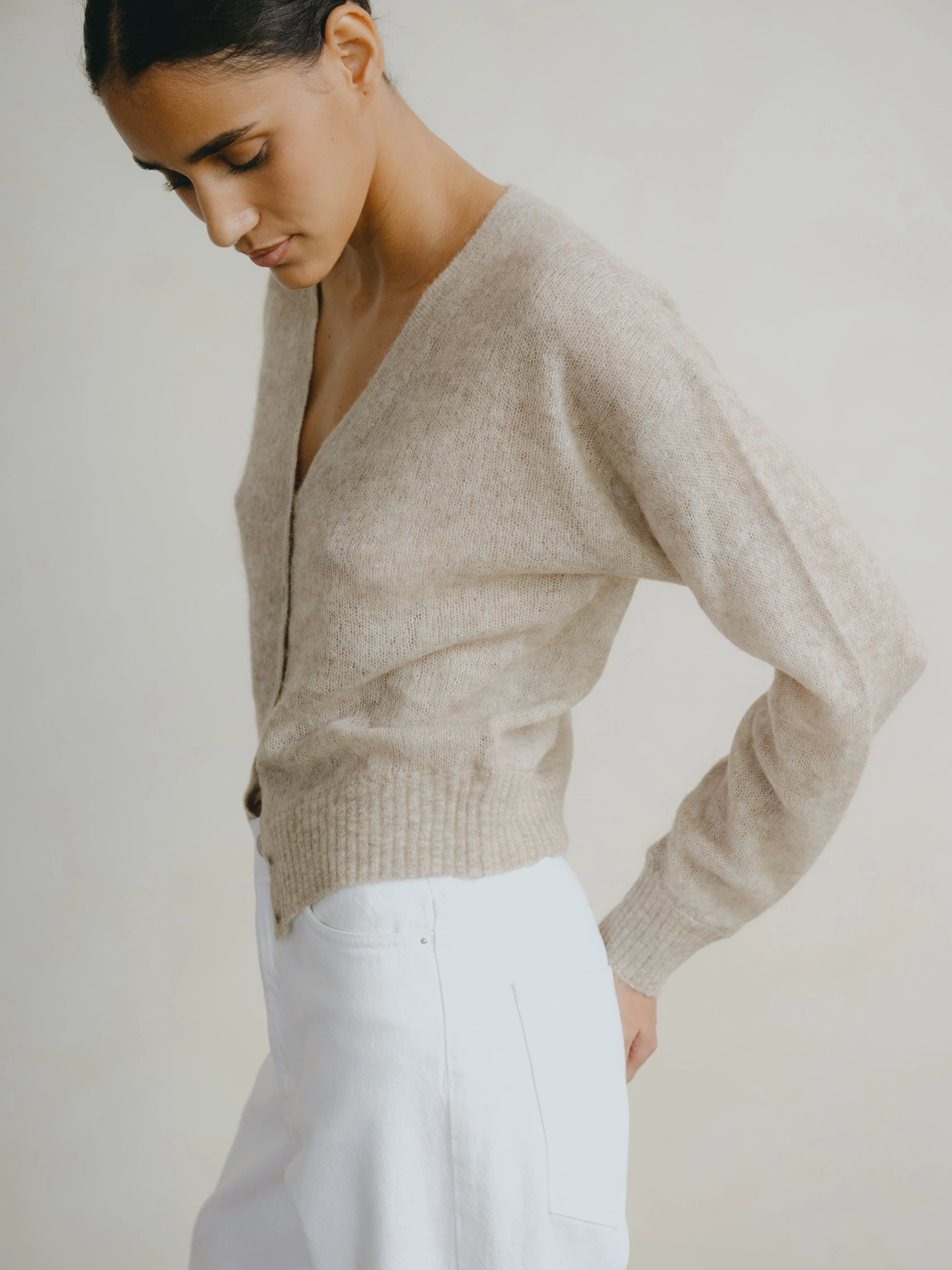 Perla Cardi, Sheer Alpaca Blend, Oatmeal sold by Ozma product image thumbnail 4