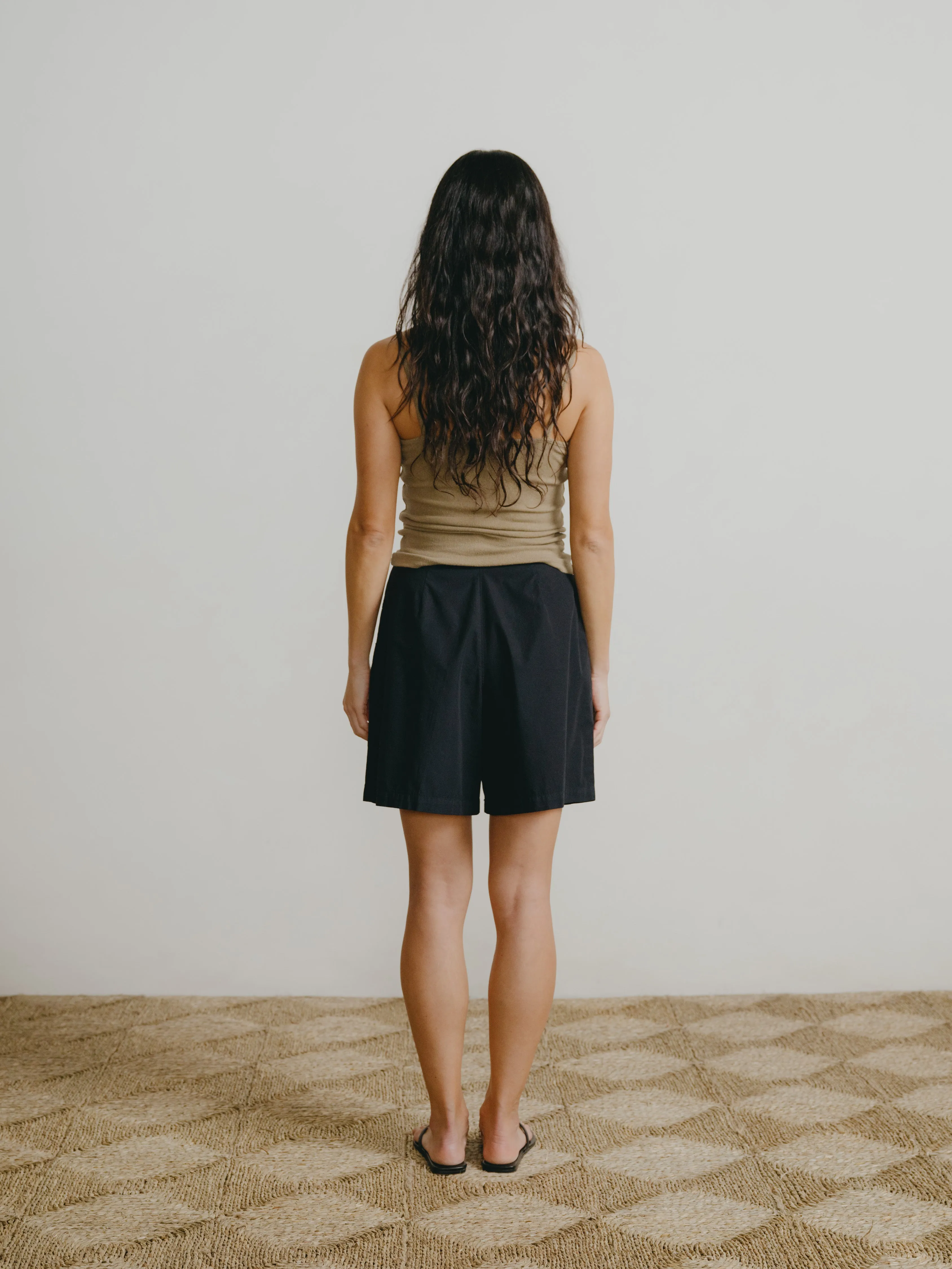 Pfeiffer Short, Organic Poplin, Black sold by Ozma product image thumbnail 3