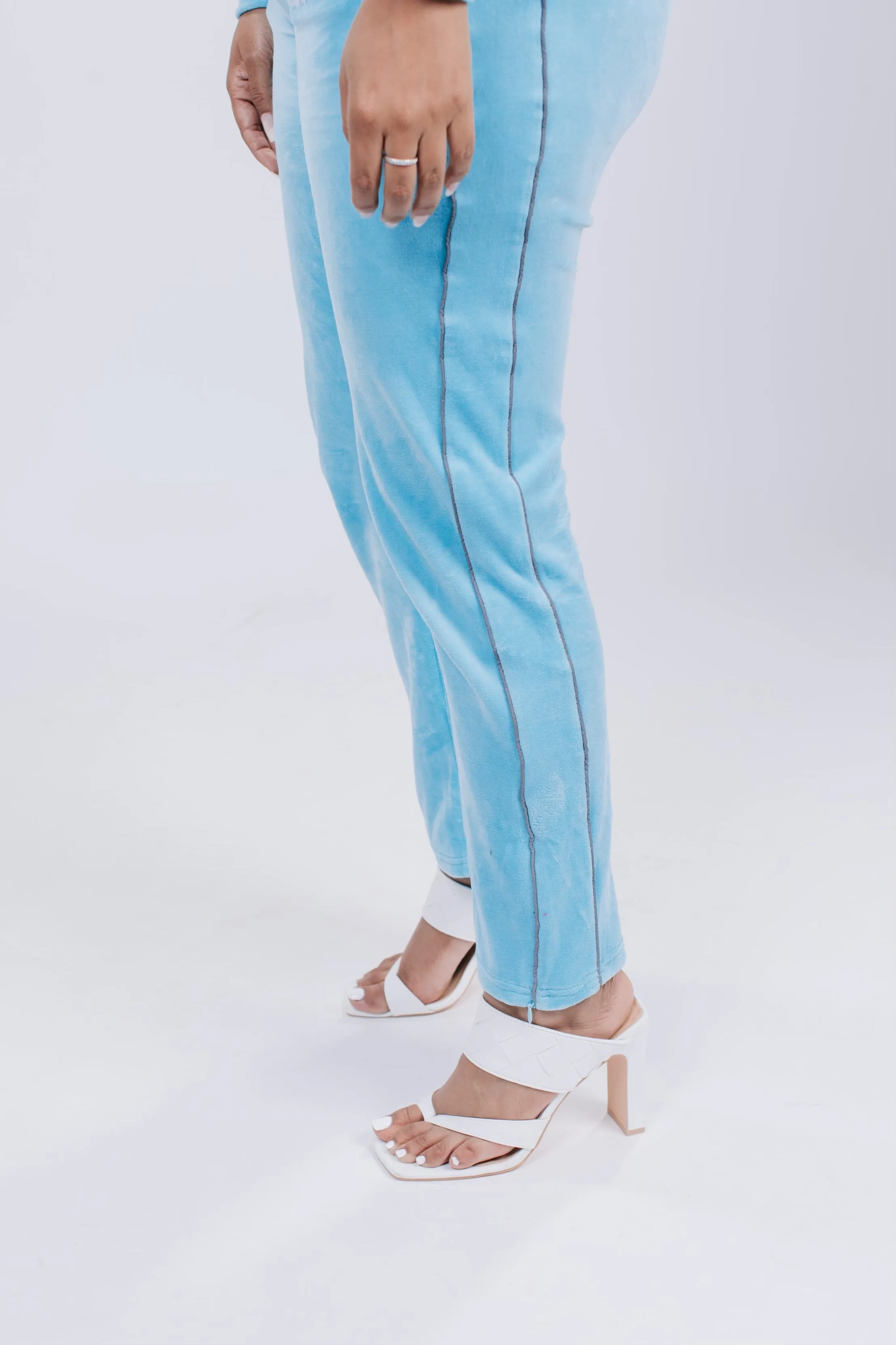 ARCTIC SET sold by Monarch & Muse product image thumbnail 5