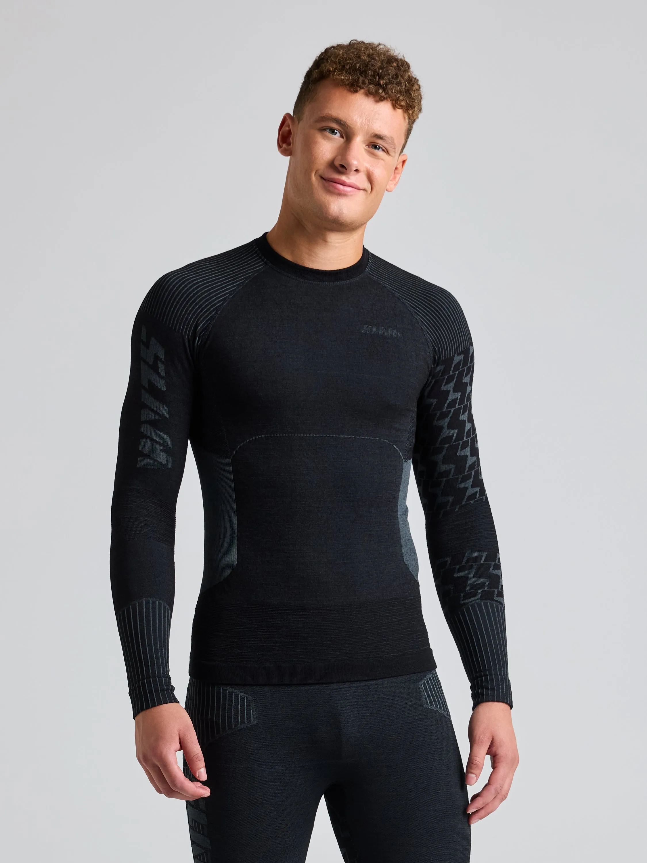PRO SEAMLESS MERINO TOP sold by Slam