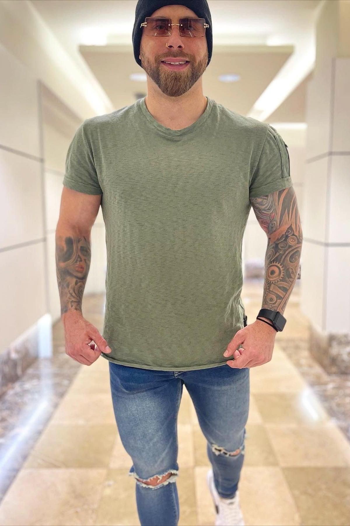Duo Utility T-Shirt - Olive sold by Jed North product image thumbnail 10