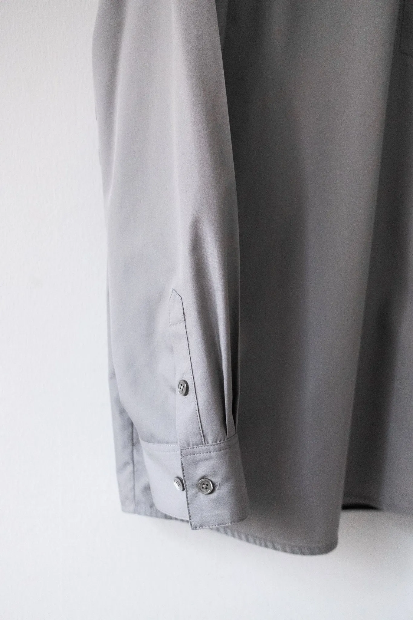 MEDIUM GRAY KIKO SHIRT sold by Peter Do product image thumbnail 4