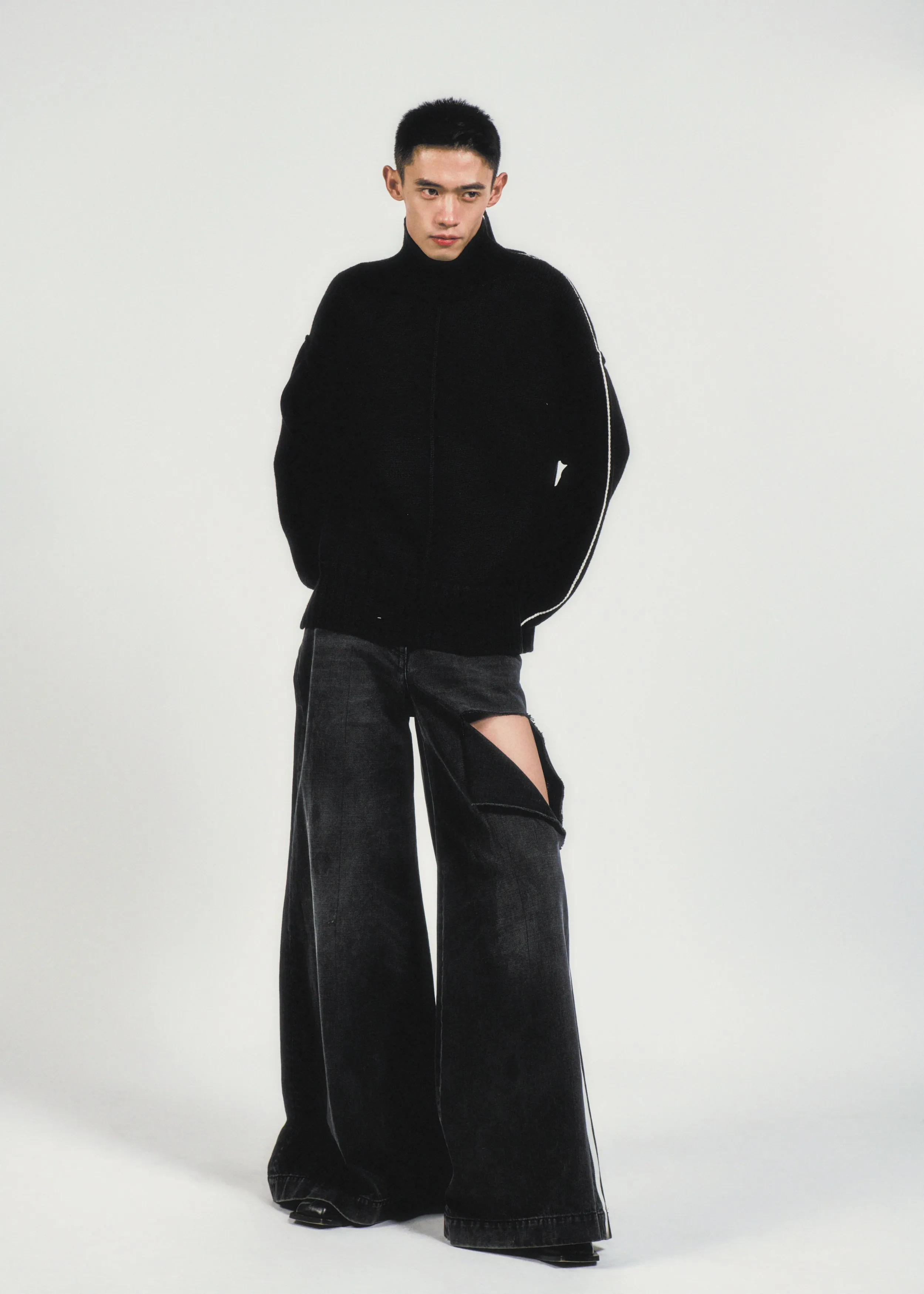 PETER SWEATER - BLACK sold by Peter Do