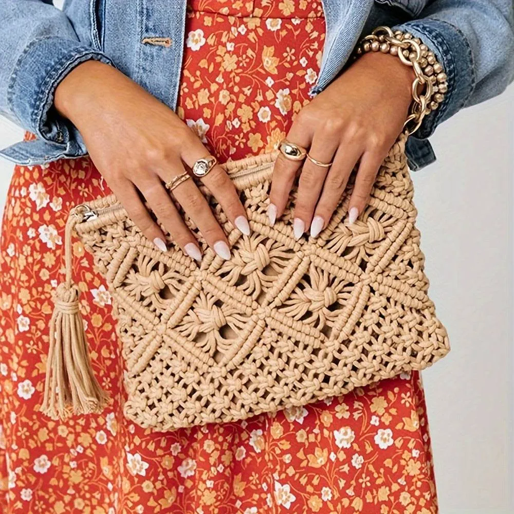 Geometric Print Fabric Straw Woven Clutch Bag sold by CRAVE by Frederick Wilhelm product image thumbnail 2