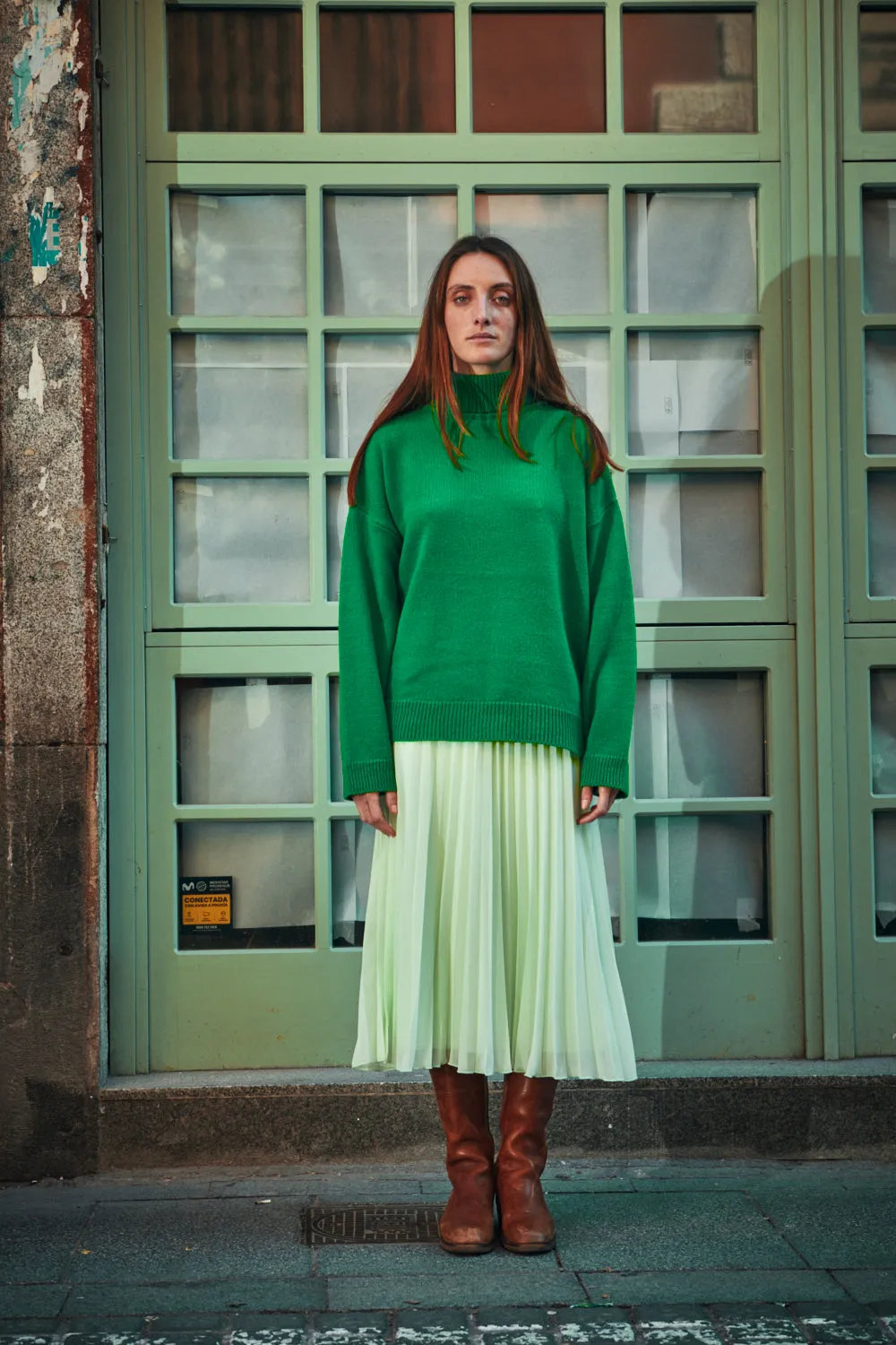 MICHELLE Lightweight Turtleneck Sweater in Merino Wool - Parrot Green sold by L’ENVERS product image thumbnail 2