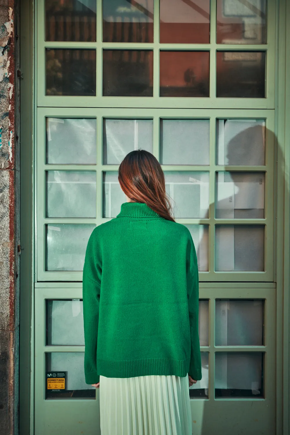 MICHELLE Lightweight Turtleneck Sweater in Merino Wool - Parrot Green sold by L’ENVERS product image thumbnail 3