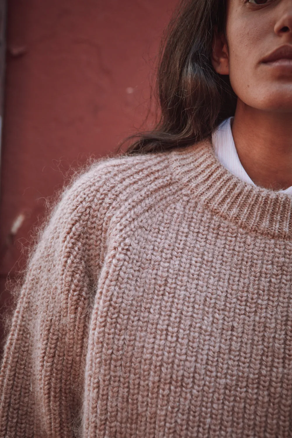 AGNÈS Raglan Sweater in Merino-Mohair Wool - Light Pink sold by L’ENVERS product image thumbnail 5