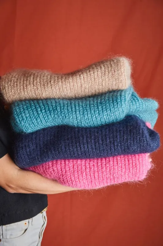 Custom Color sold by L’ENVERS