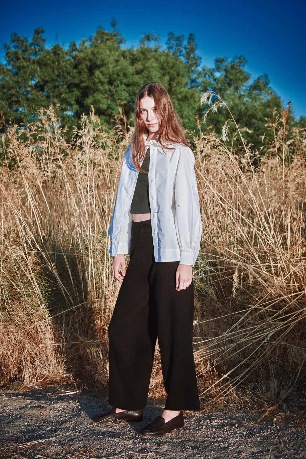 LOUISA Cropped Pants in Organic Cotton - Black sold by L’ENVERS product image thumbnail 4