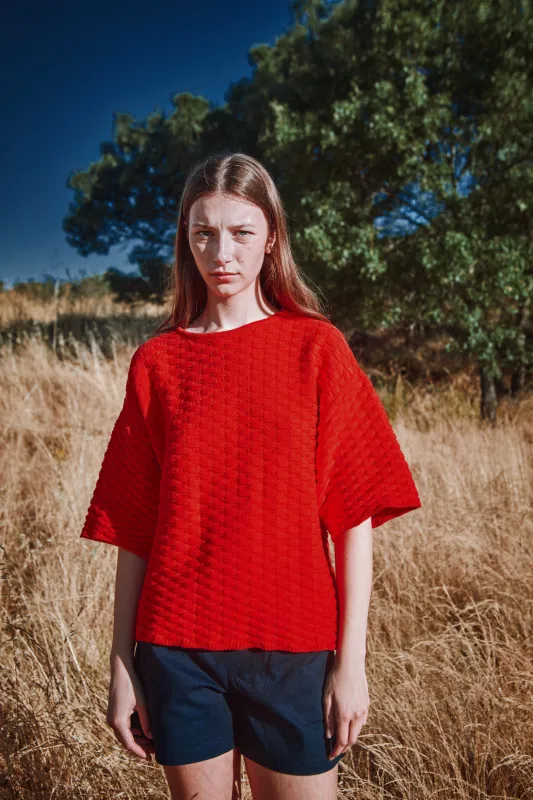 SIDONIE Basketweave-Knit Tee in Organic Cotton - Red made by L’ENVERS