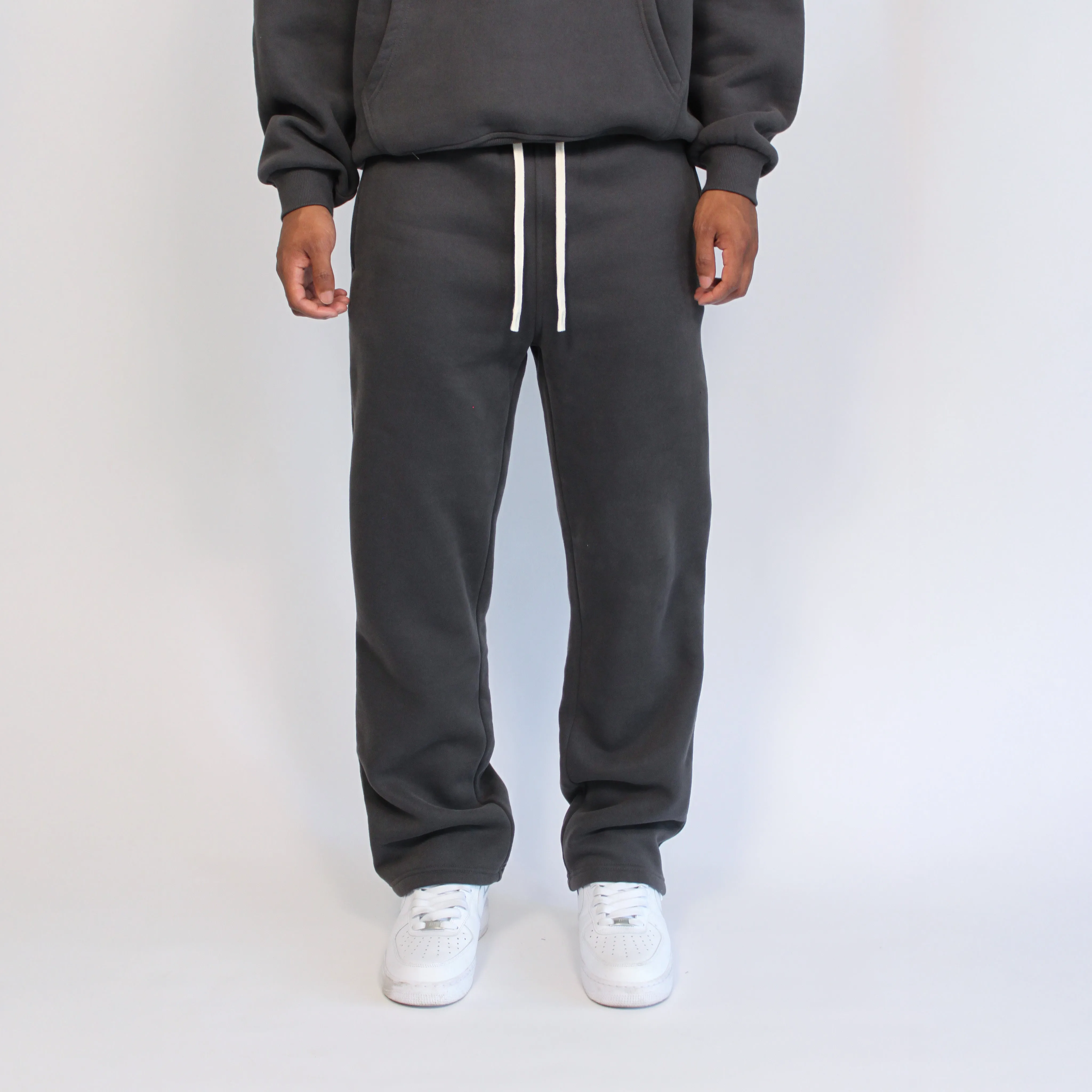 360 GSM SWEATPANTS / OVERSIZED sold by GaloreYYZ product image thumbnail 2
