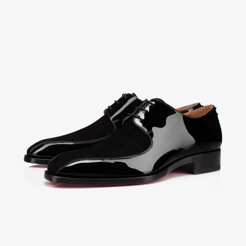 Black Derby with Glossy Spikes sold by ArnoConti