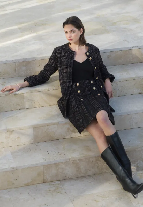 AishaDEA-Black Check made by Dea Kudibal