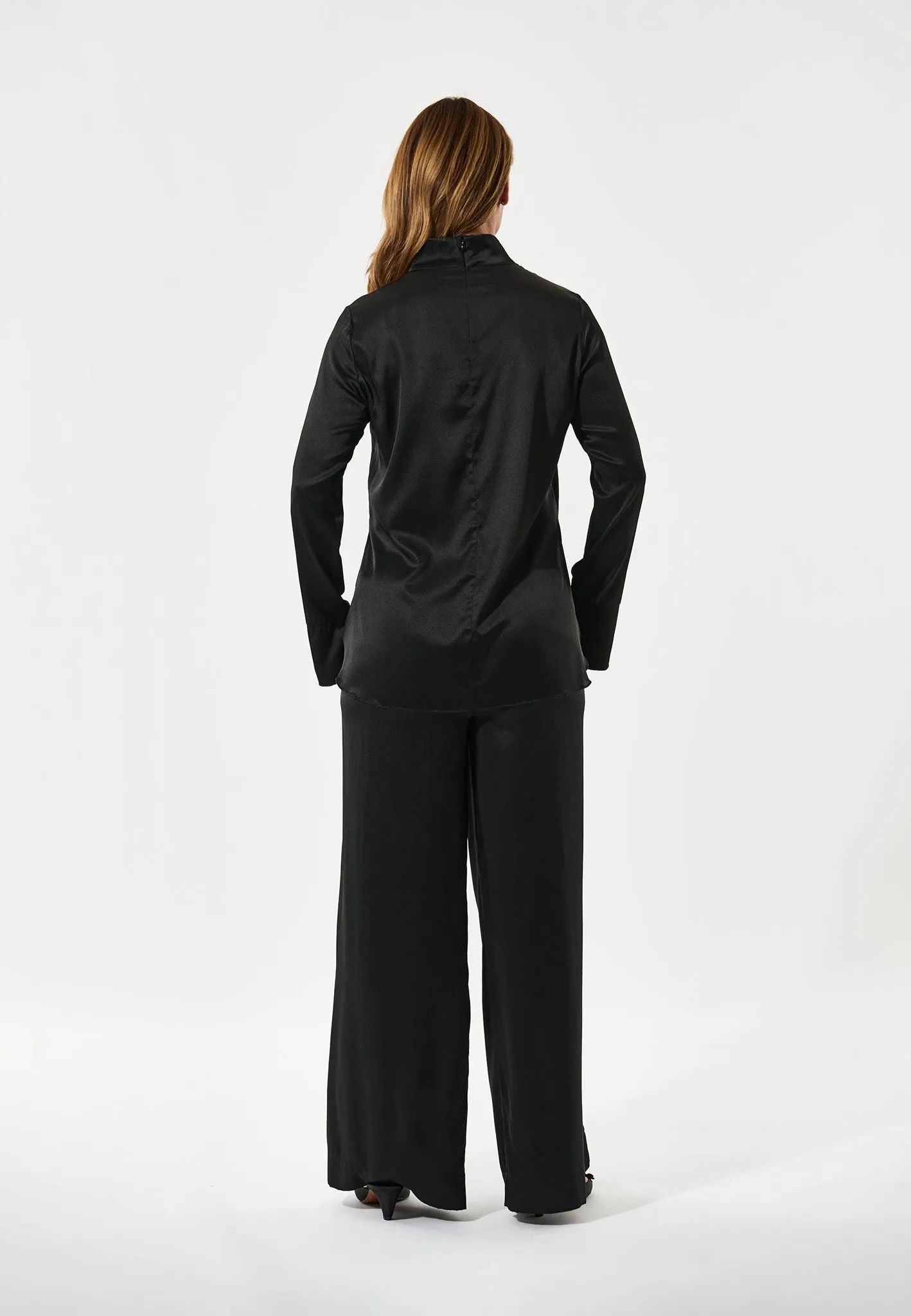 RobineDEA-Black sold by Dea Kudibal product image thumbnail 4