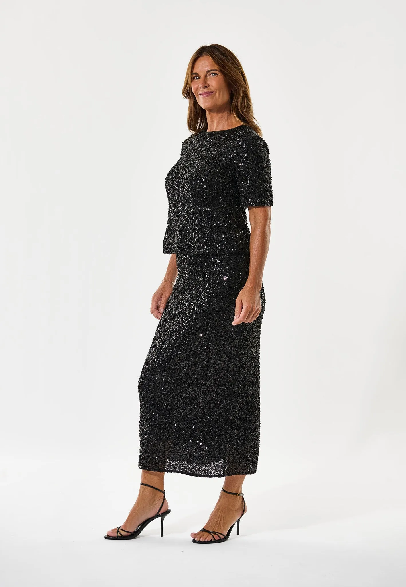 AnineDEA-Black sold by Dea Kudibal product image thumbnail 2
