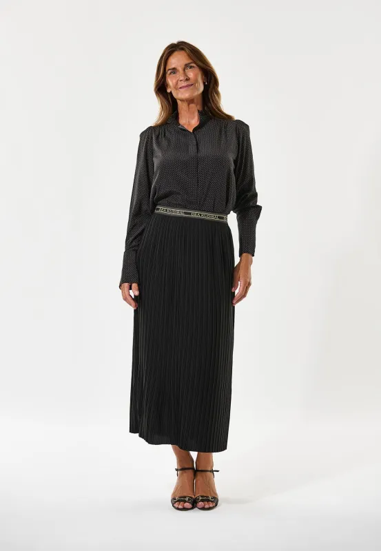 GabiDEA-Black made by Dea Kudibal