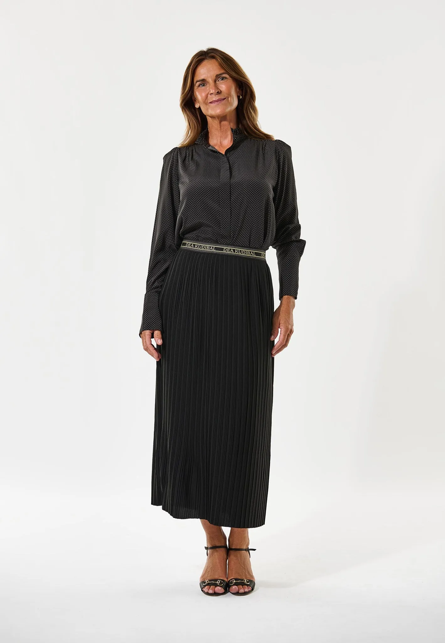 GabiDEA-Black sold by Dea Kudibal