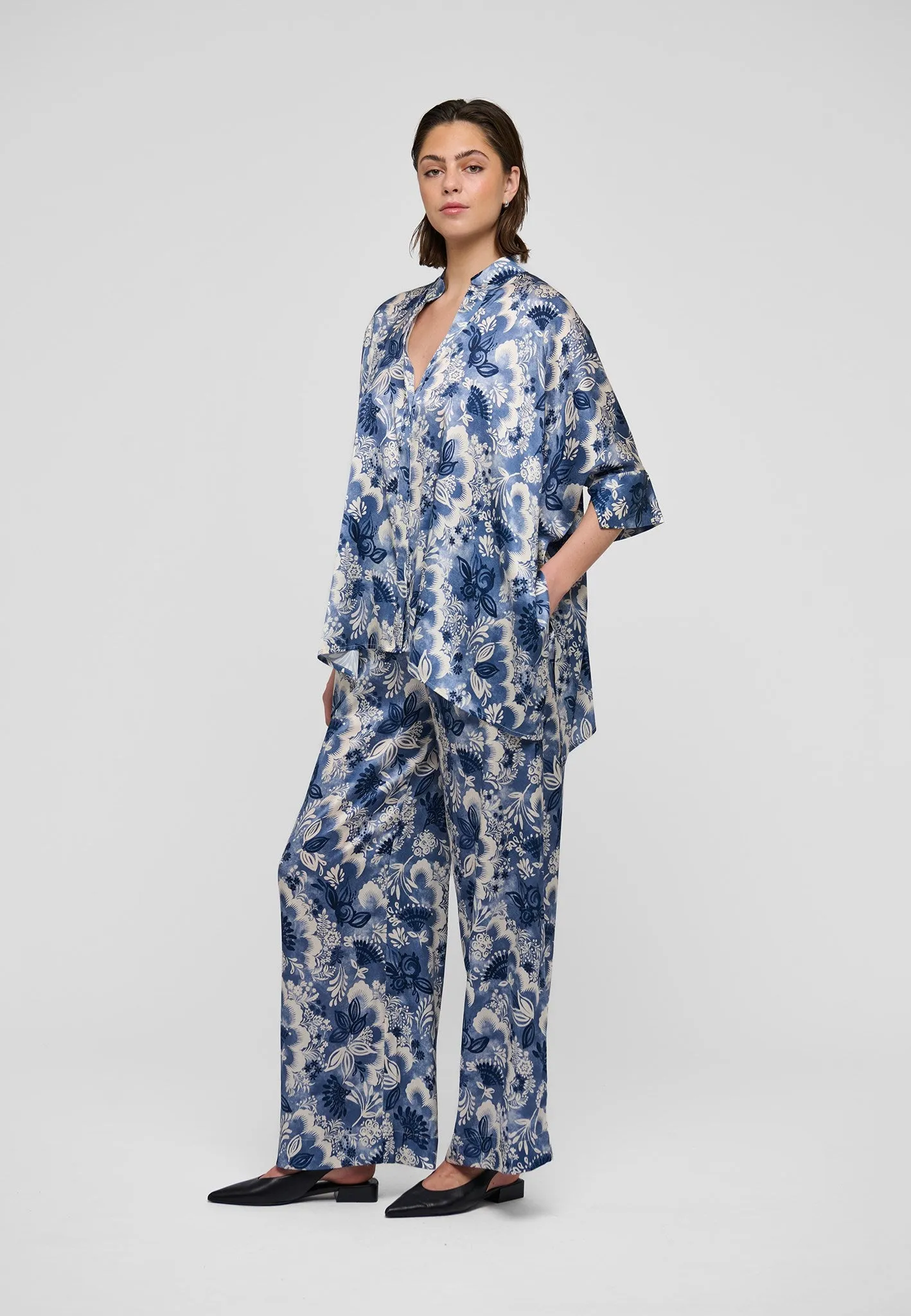 MandyDEA-Eden Space sold by Dea Kudibal product image thumbnail 2