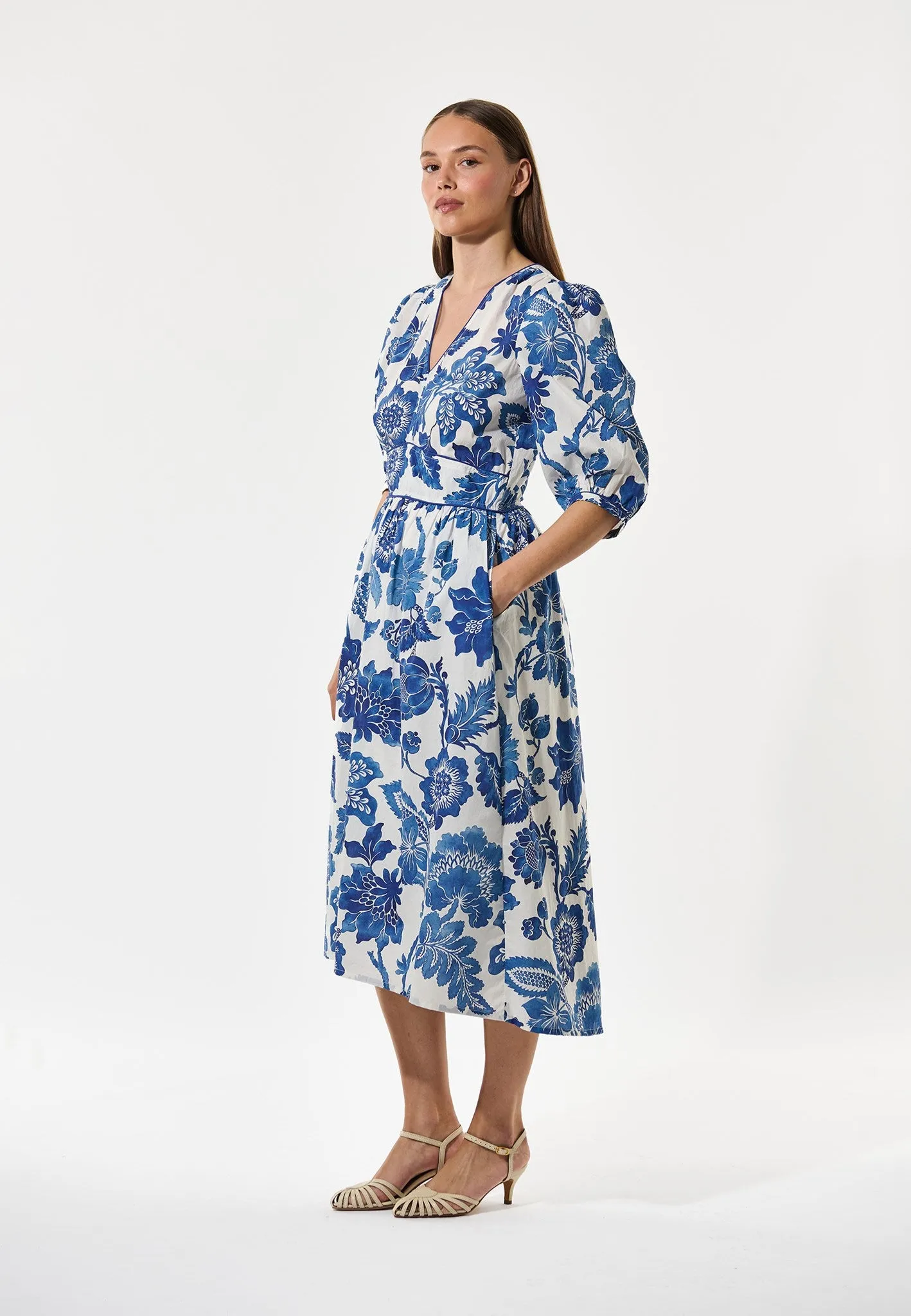RosalinaDEA NS-Blossoming sold by Dea Kudibal product image thumbnail 2