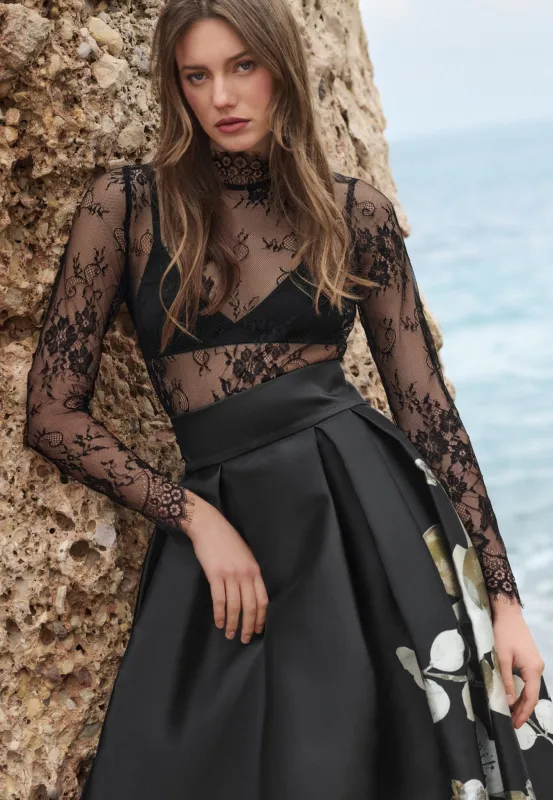 ChristalDEA-Black made by Dea Kudibal