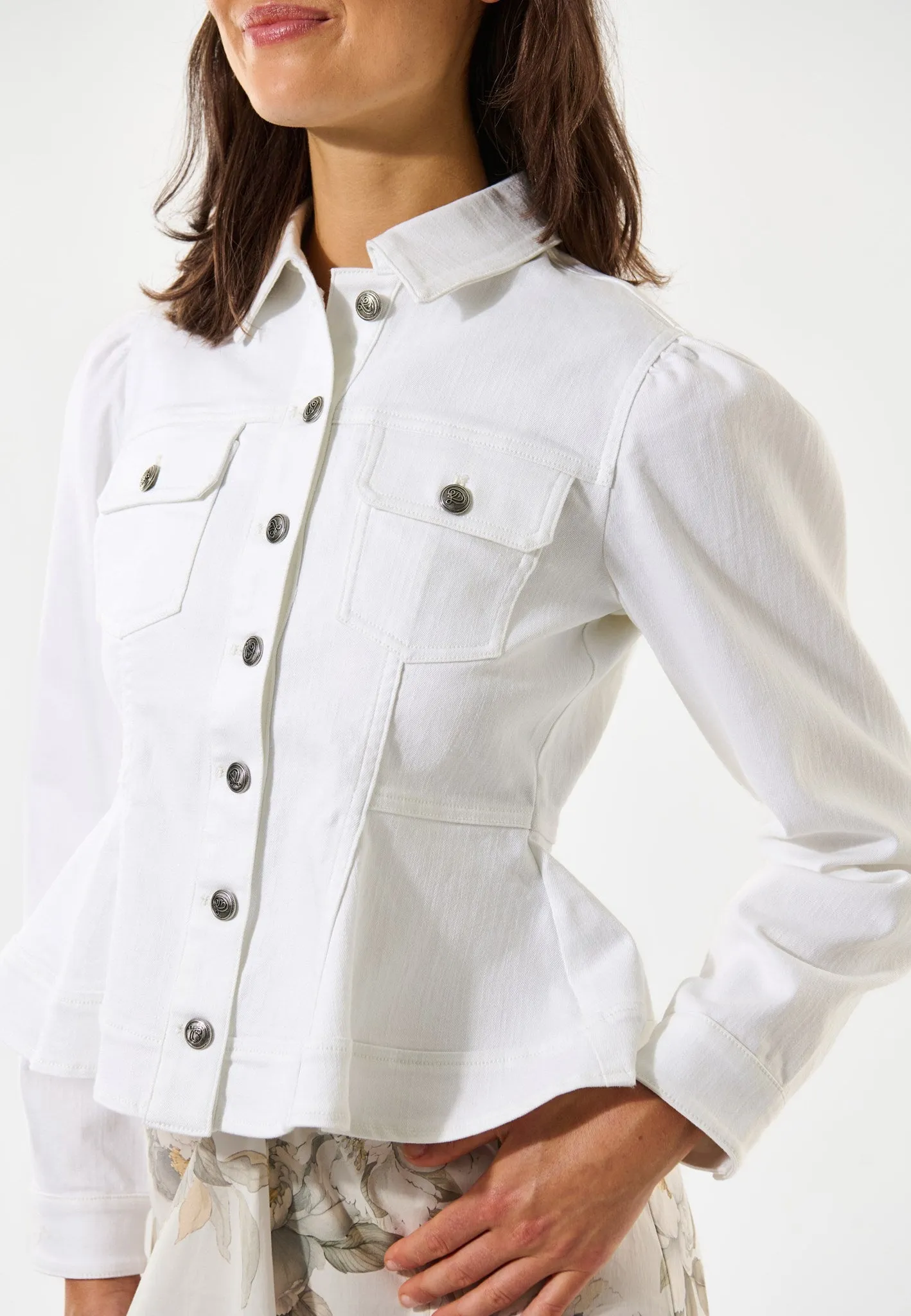 BlancaDEA-Nat. White sold by Dea Kudibal product image thumbnail 4