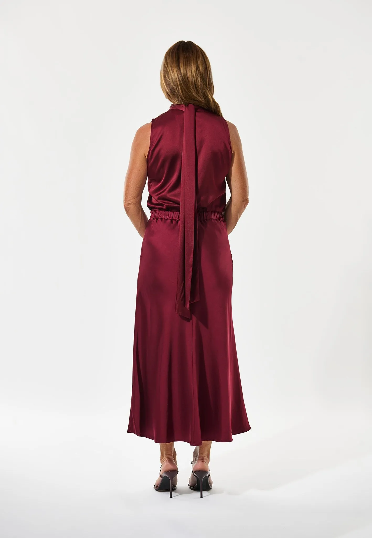 LuciaDEA-Bourgogne sold by Dea Kudibal product image thumbnail 4