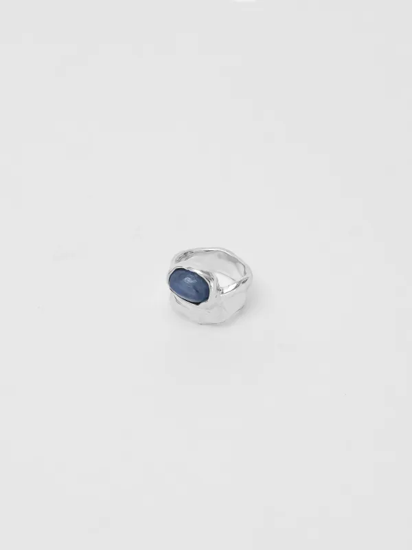 Imogen Ring in Blue Kyanite and Sterling Silver made by Wolf Circus