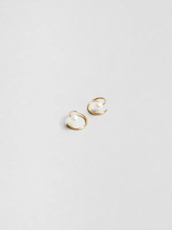 White Pearl Swirl Studs in Gold made by Wolf Circus