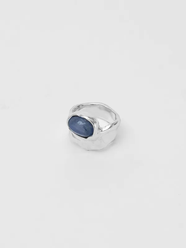 Imogen Ring in Blue Kyanite and Sterling Silver (Sample) made by Wolf Circus