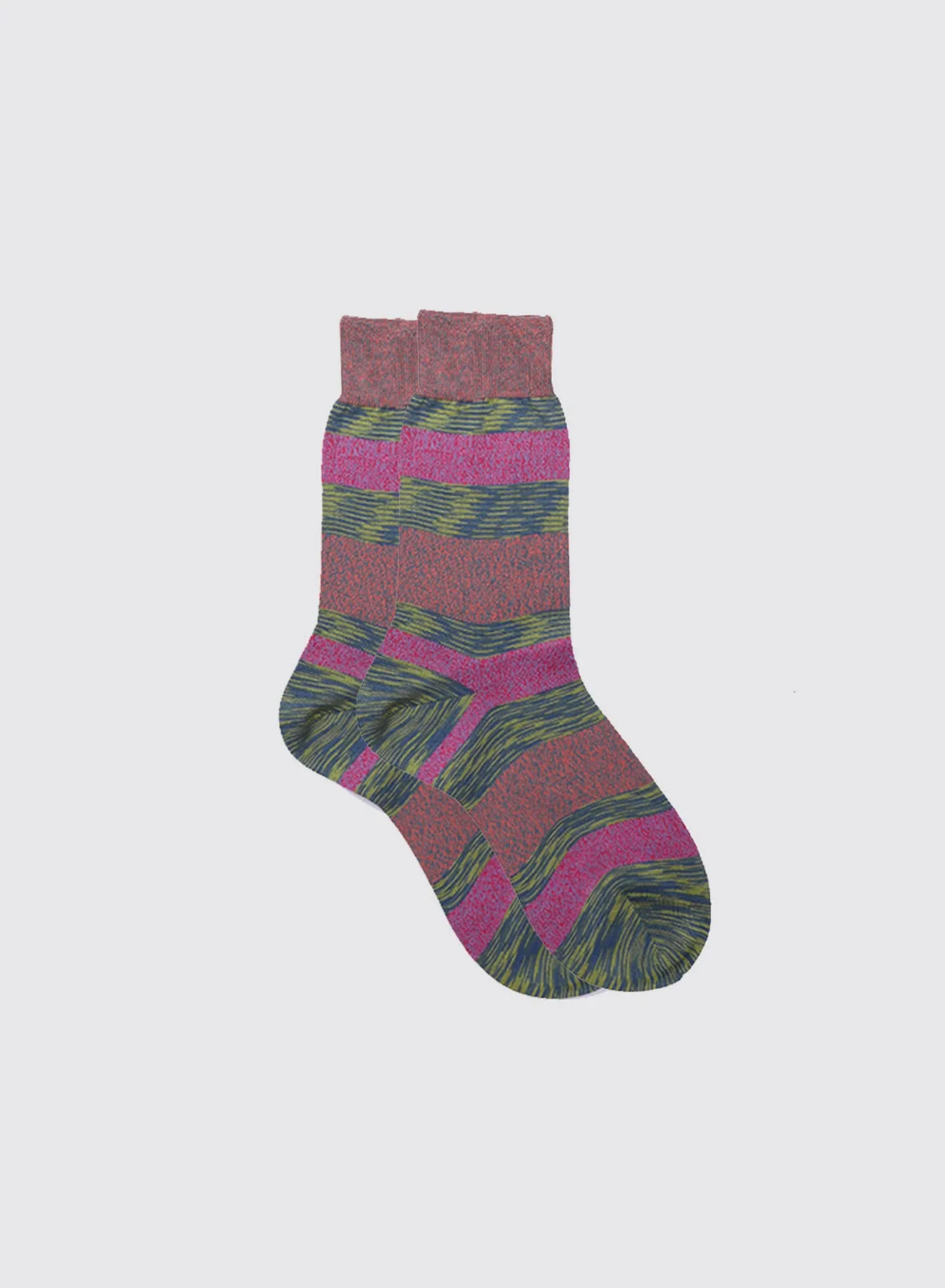 WD452RG1804 sold by Maria La Rosa