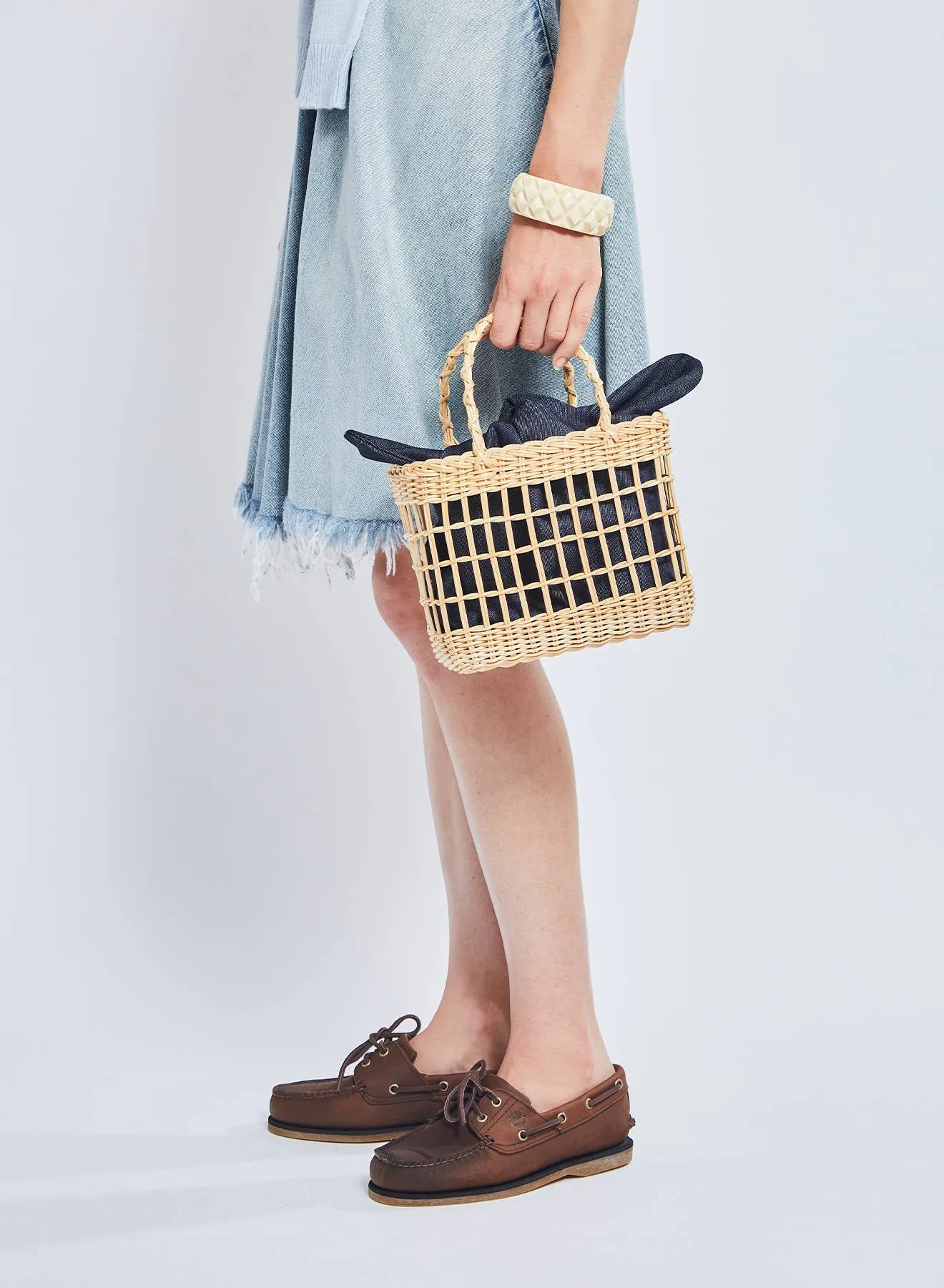 Wapiti Basket Square sold by Maria La Rosa product image thumbnail 2