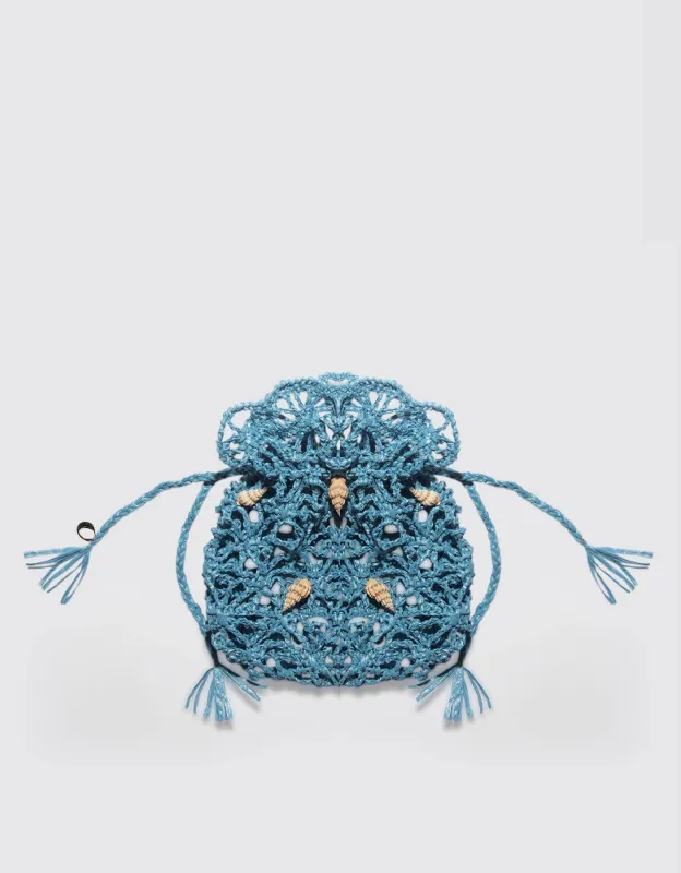 Raphia Trap Shell made by Maria La Rosa