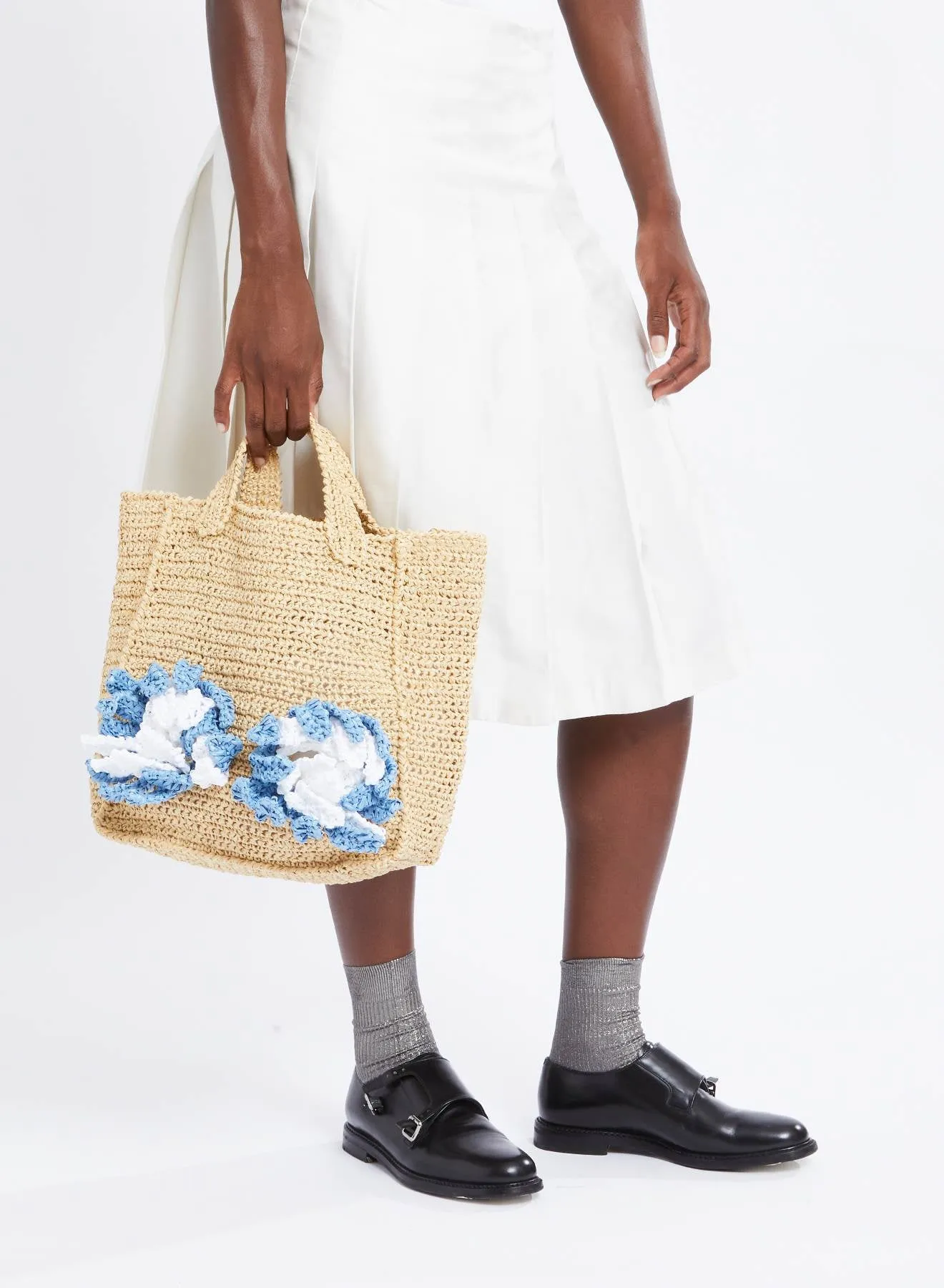 Peonia Tote Bag sold by Maria La Rosa product image thumbnail 3