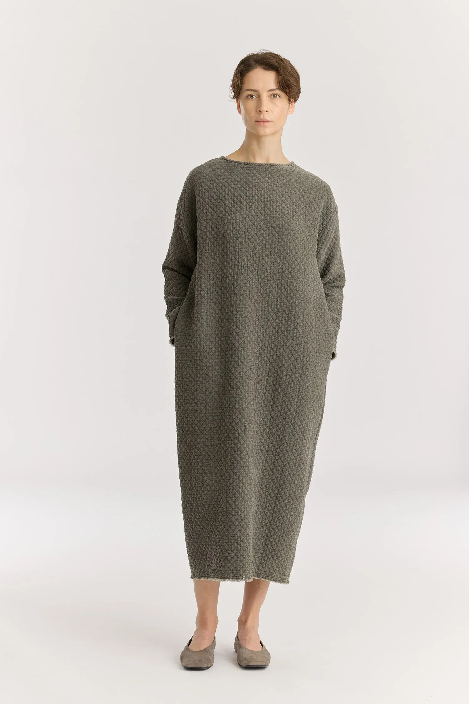 DIAMOND QUILTED DRESS / SLATE sold by Black Crane product image thumbnail 2