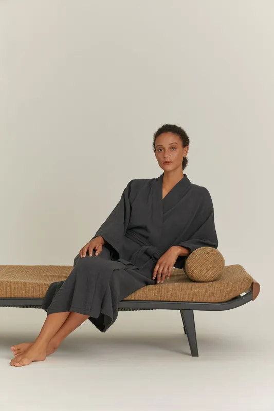 ONLINE EXCLUSIVE ORGANIC ROBE / BLACK sold by Black Crane