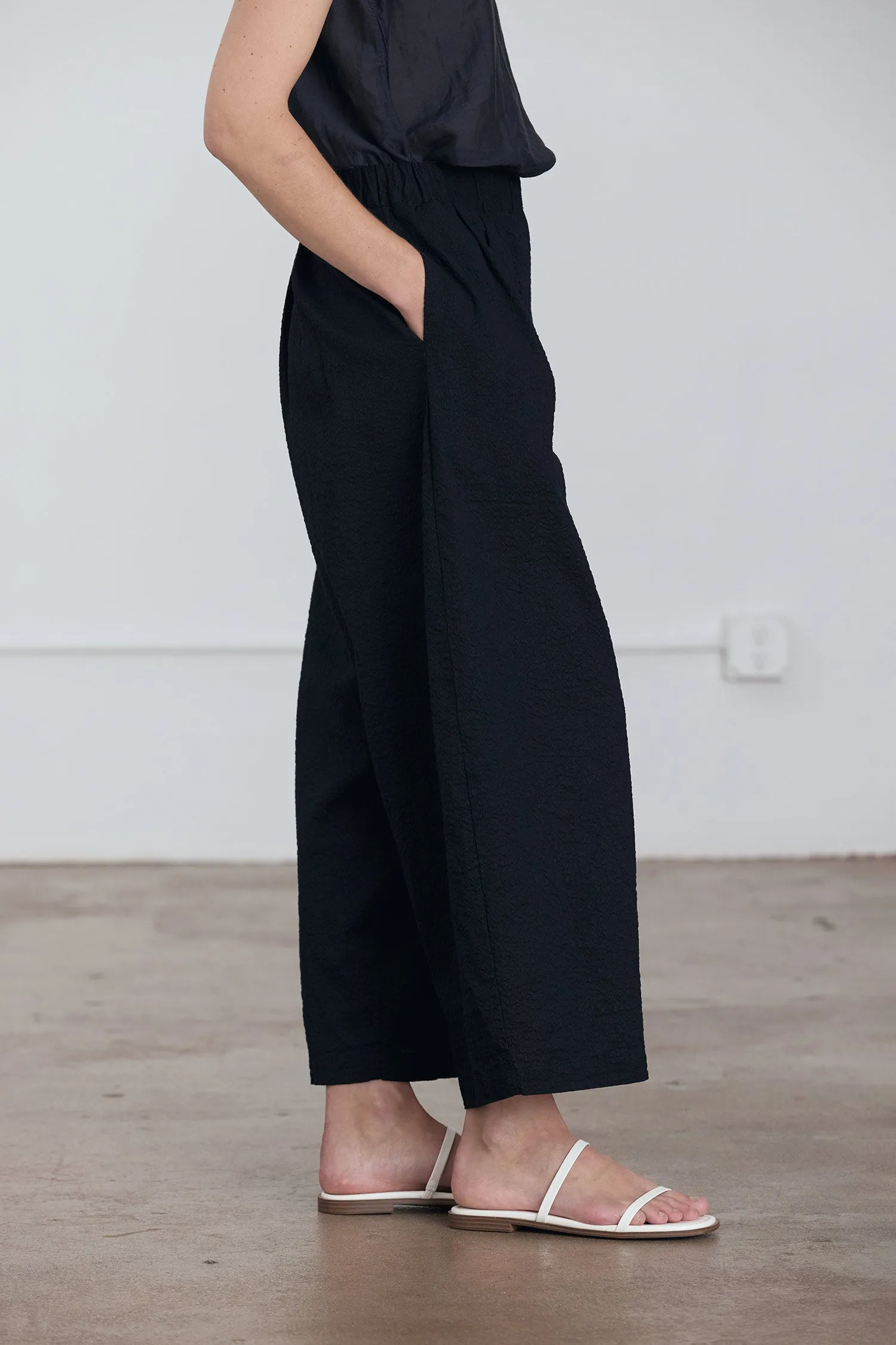 WIDE PANTS / MIDNIGHT sold by Black Crane product image thumbnail 3