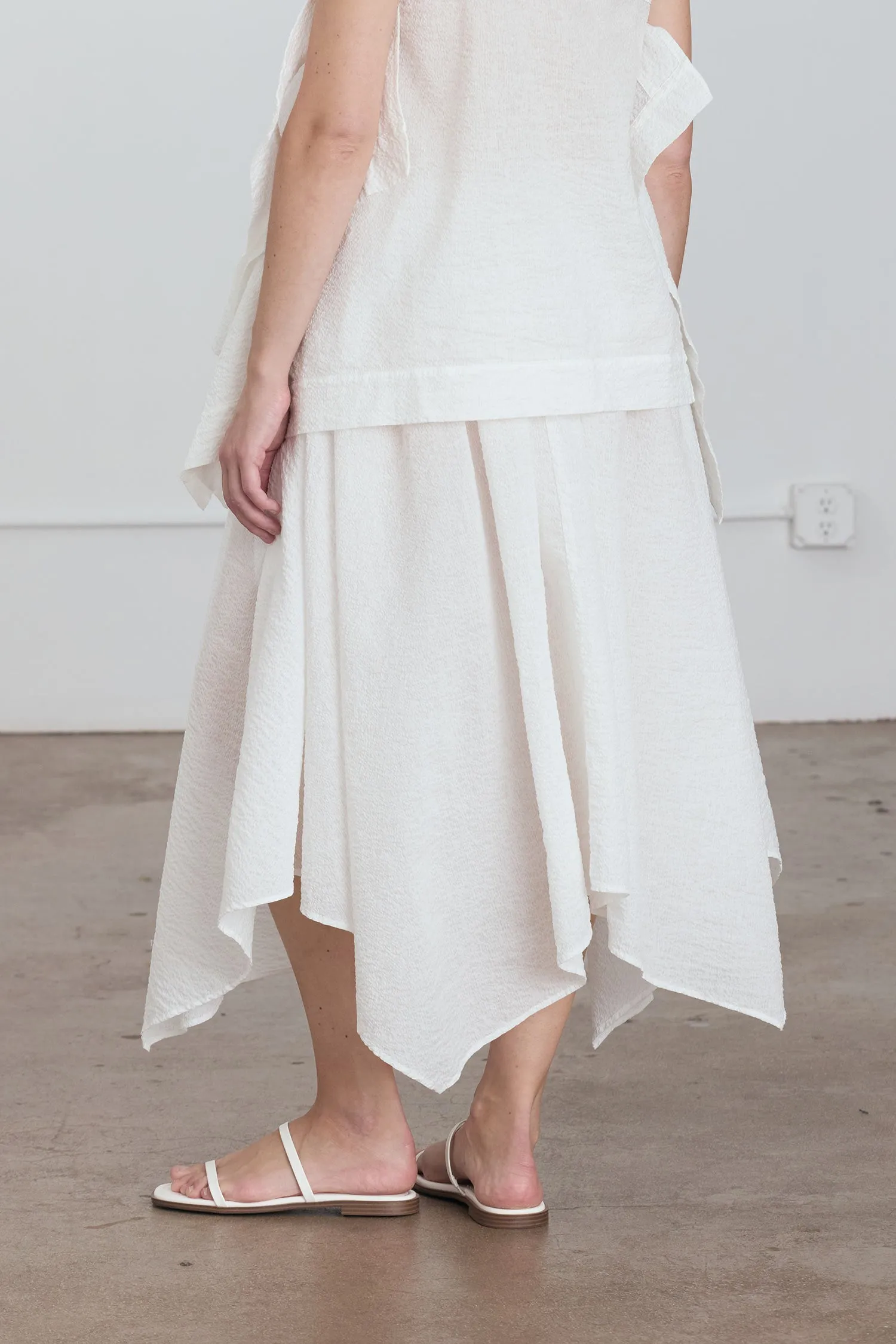PAPER SKIRT / WHITE sold by Black Crane product image thumbnail 5