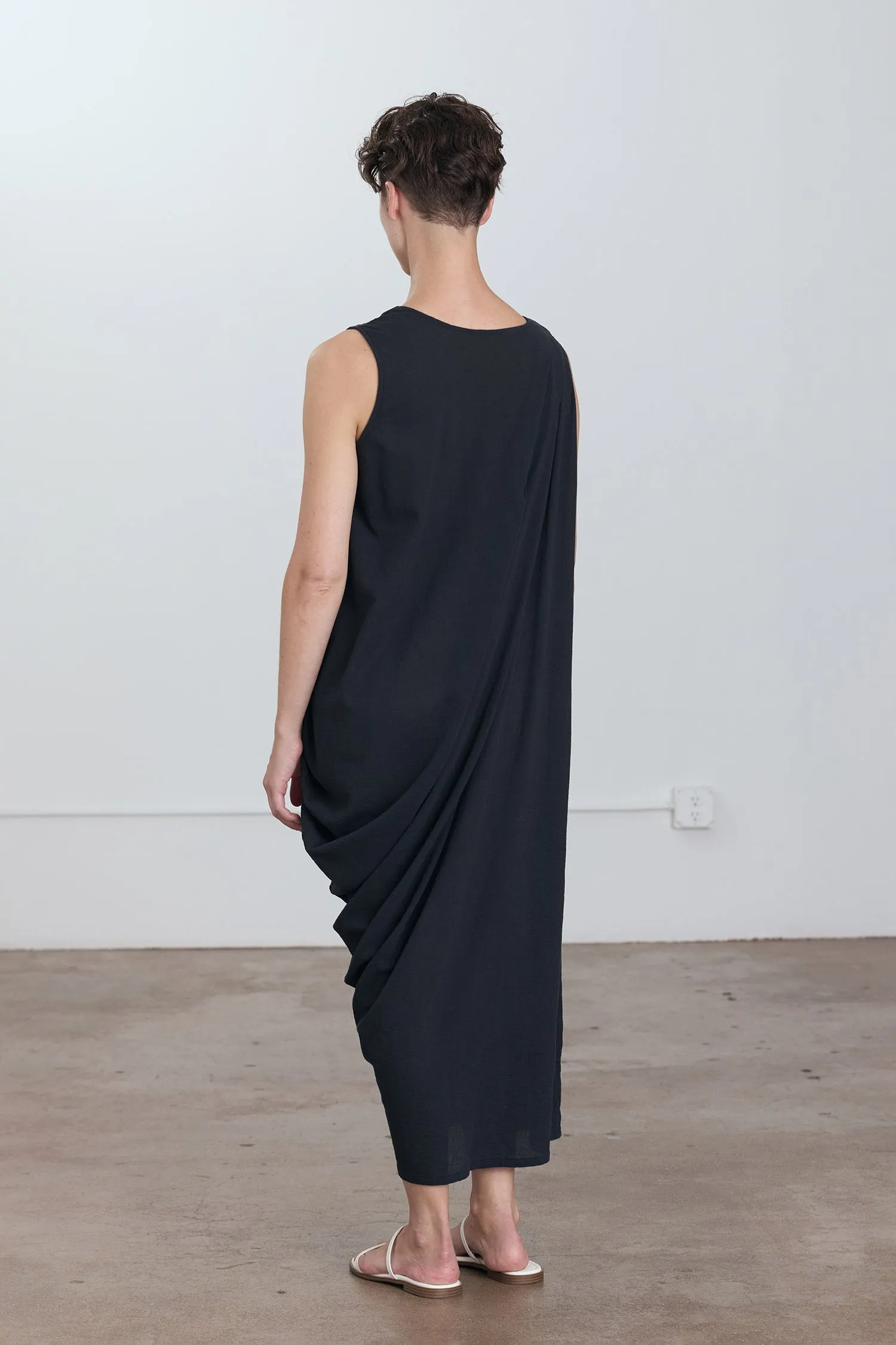 GREEK COLUMN DRESS / SUMI BLACK sold by Black Crane product image thumbnail 4