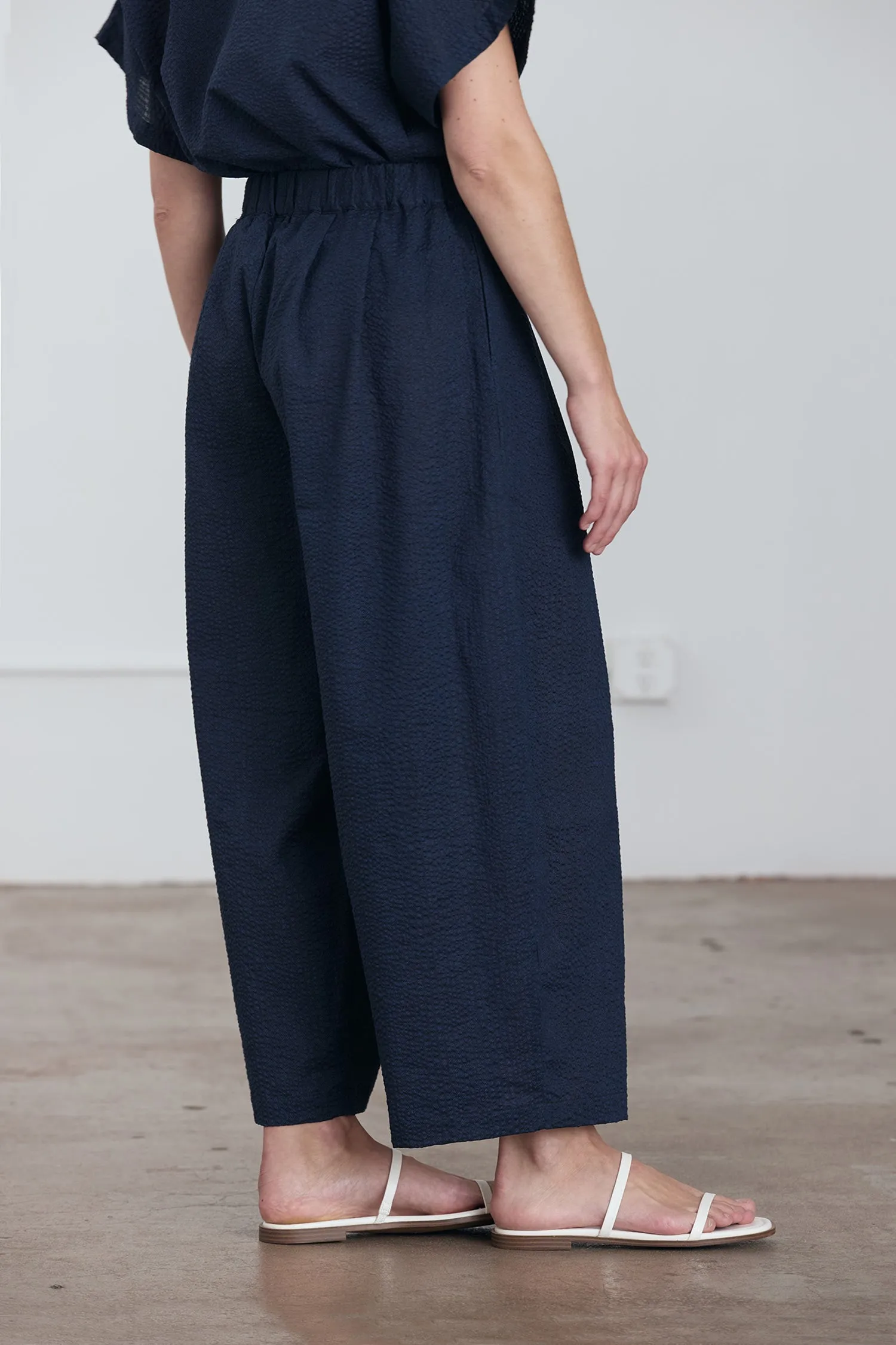 WIDE PANTS / NAVY sold by Black Crane product image thumbnail 5