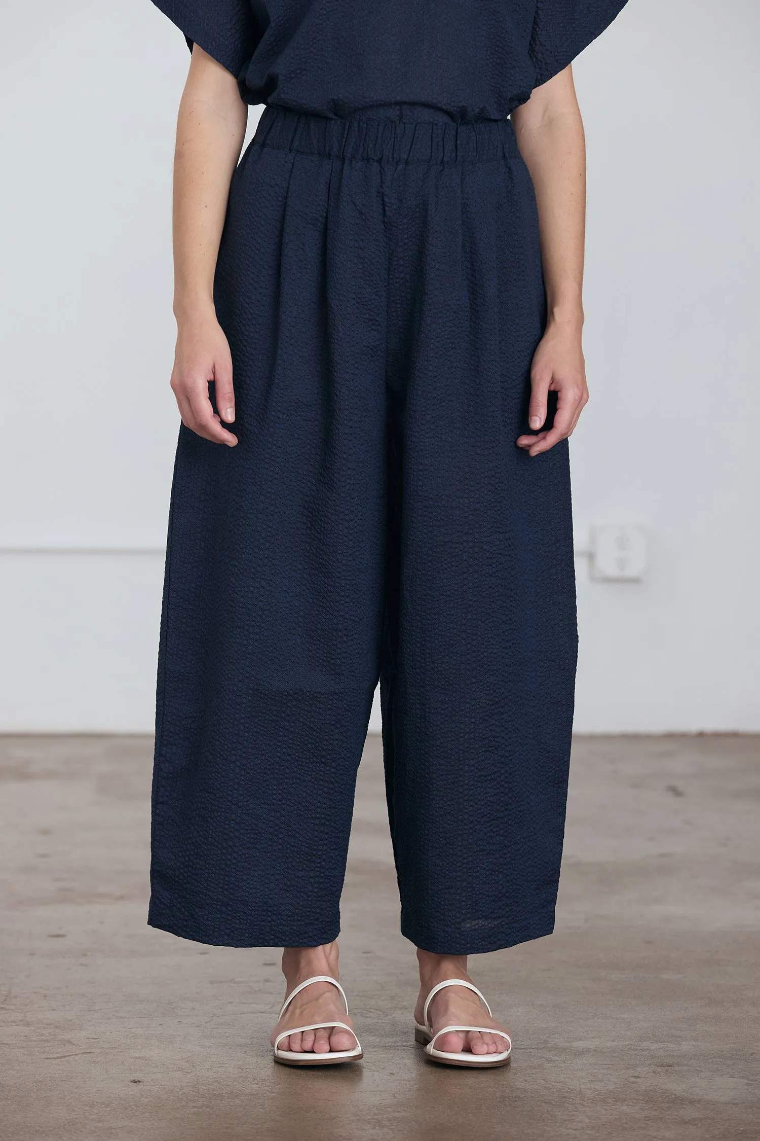 WIDE PANTS / NAVY sold by Black Crane product image thumbnail 3