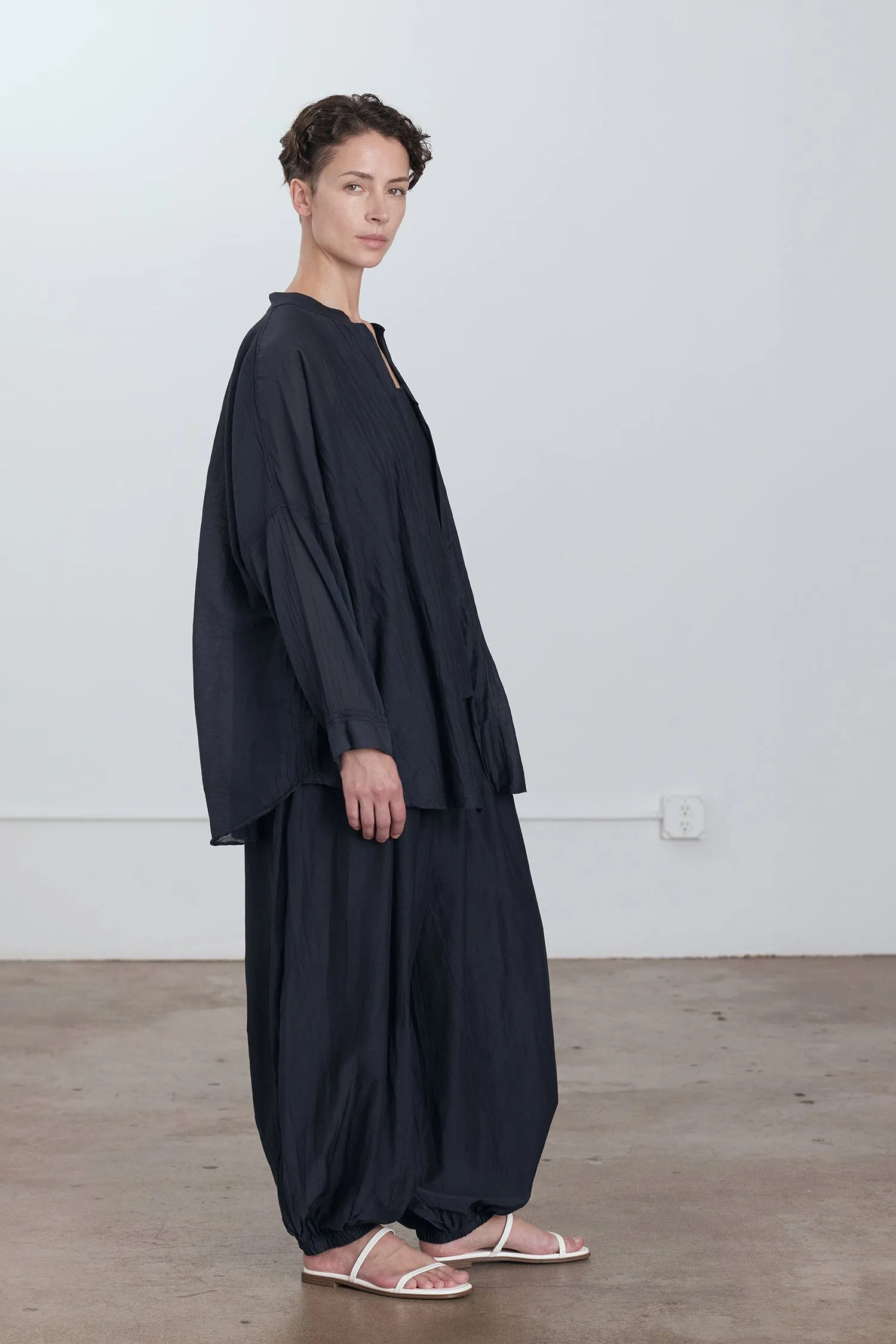 SQUARE SHIRTS / FADED BLACK sold by Black Crane product image thumbnail 5