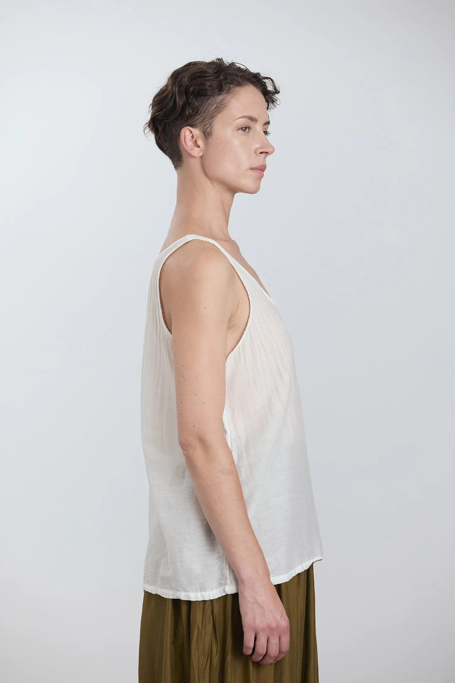 LOOSE TANK TOP / WHITE sold by Black Crane product image thumbnail 3