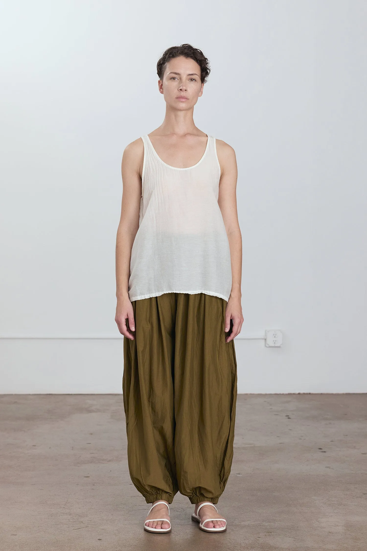 LOOSE TANK TOP / WHITE sold by Black Crane product image thumbnail 5