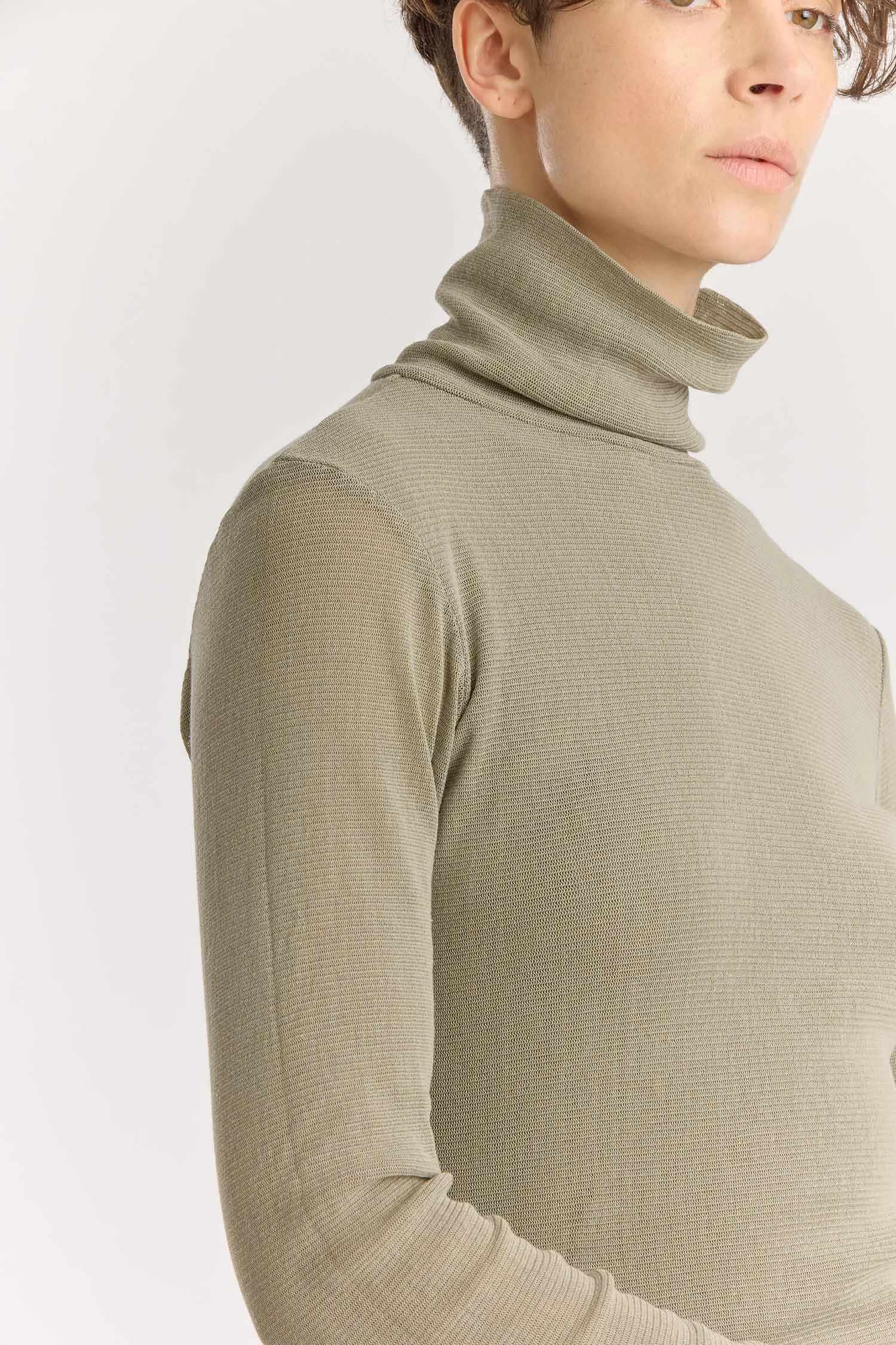 DOUBLE MESH TURTLENECK / LIMESTONE / MC-TN04 sold by Black Crane product image thumbnail 5