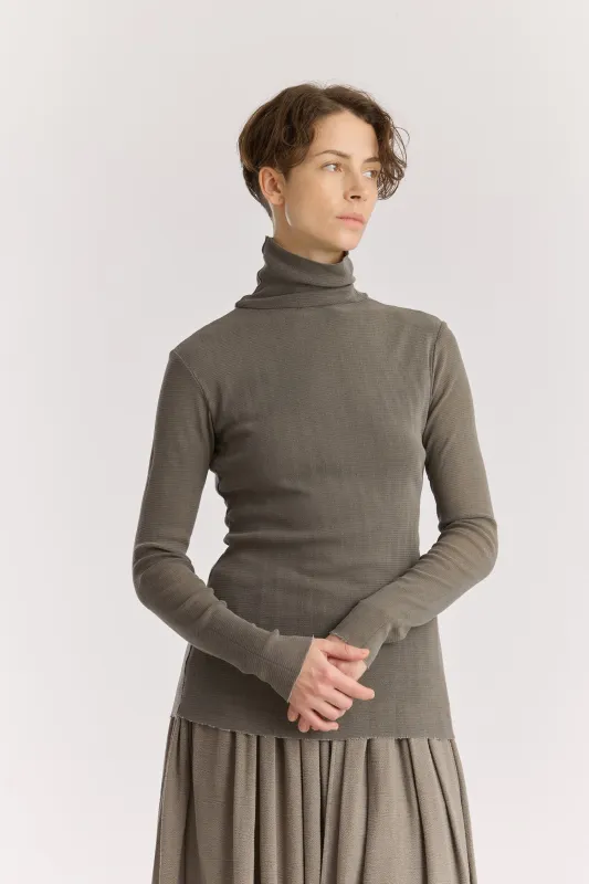 DOUBLE MESH TURTLENECK / DK. STONE / MC-TN04 made by Black Crane